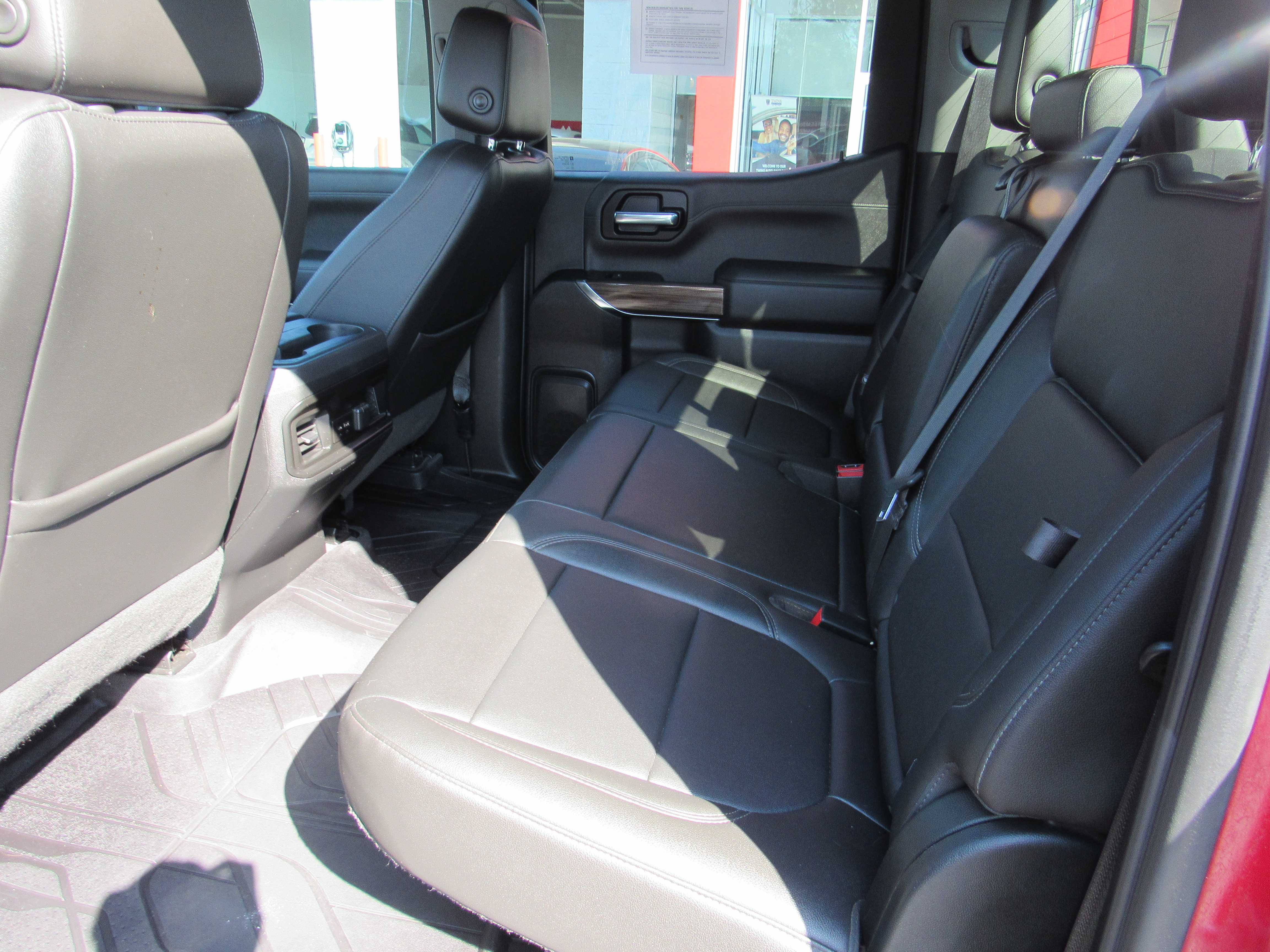RED, 2019 CHEVROLET SILVERADO 1500 CREW CAB Thumnail Image 13