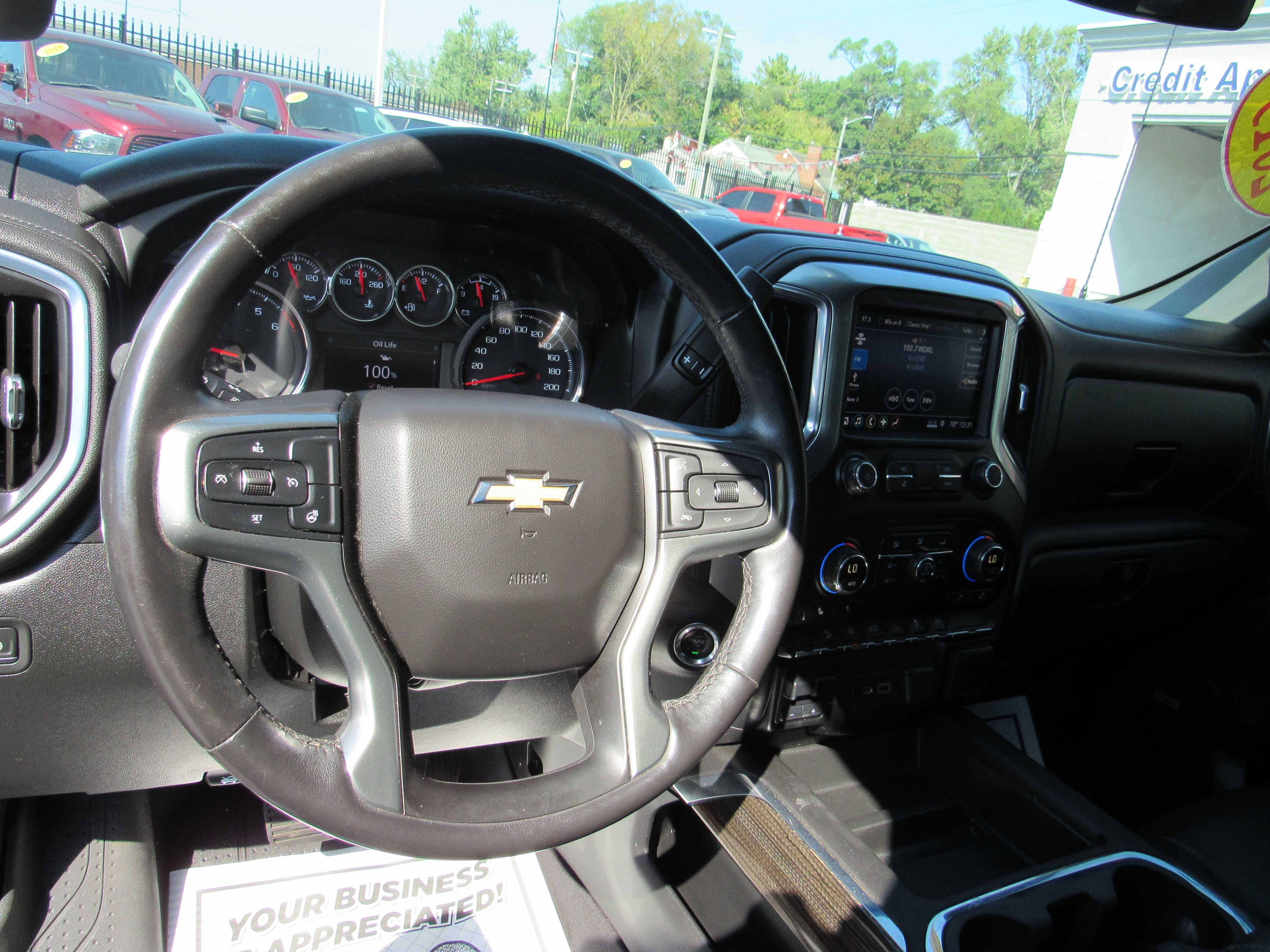 RED, 2019 CHEVROLET SILVERADO 1500 CREW CAB Thumnail Image 16