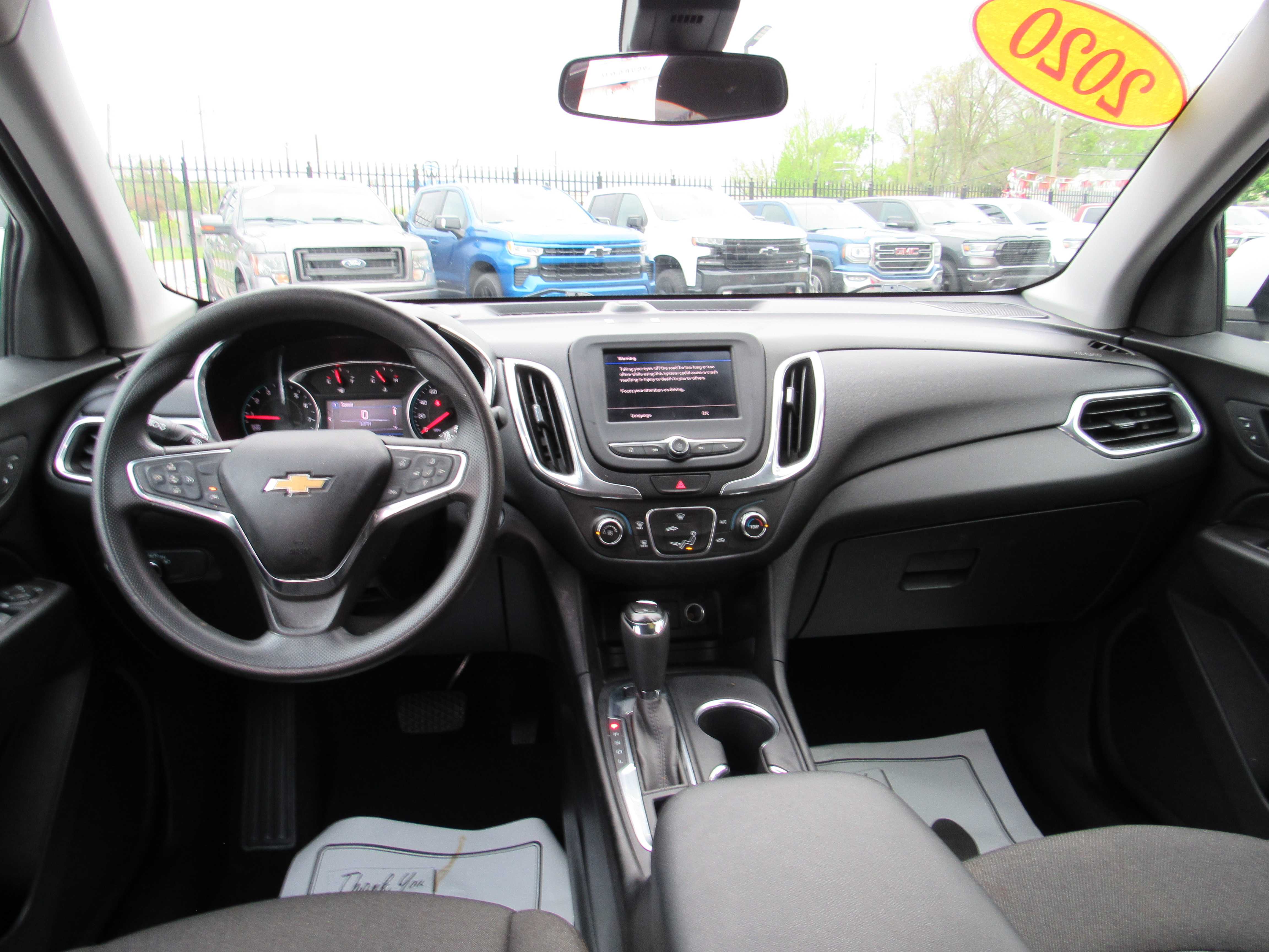 WHITE, 2020 CHEVROLET EQUINOX Thumnail Image 11