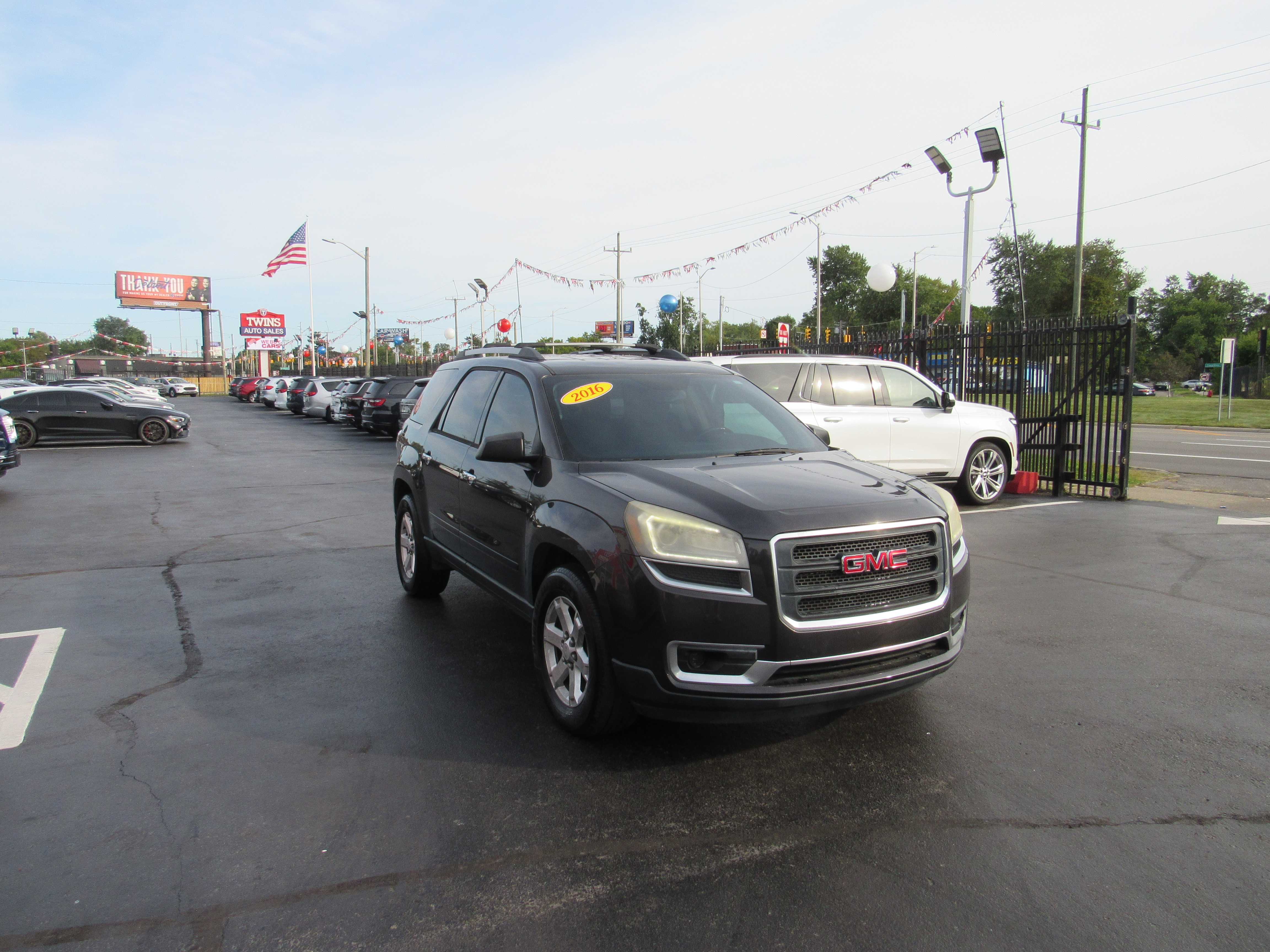 GREY, 2016 GMC ACADIA Thumnail Image 5