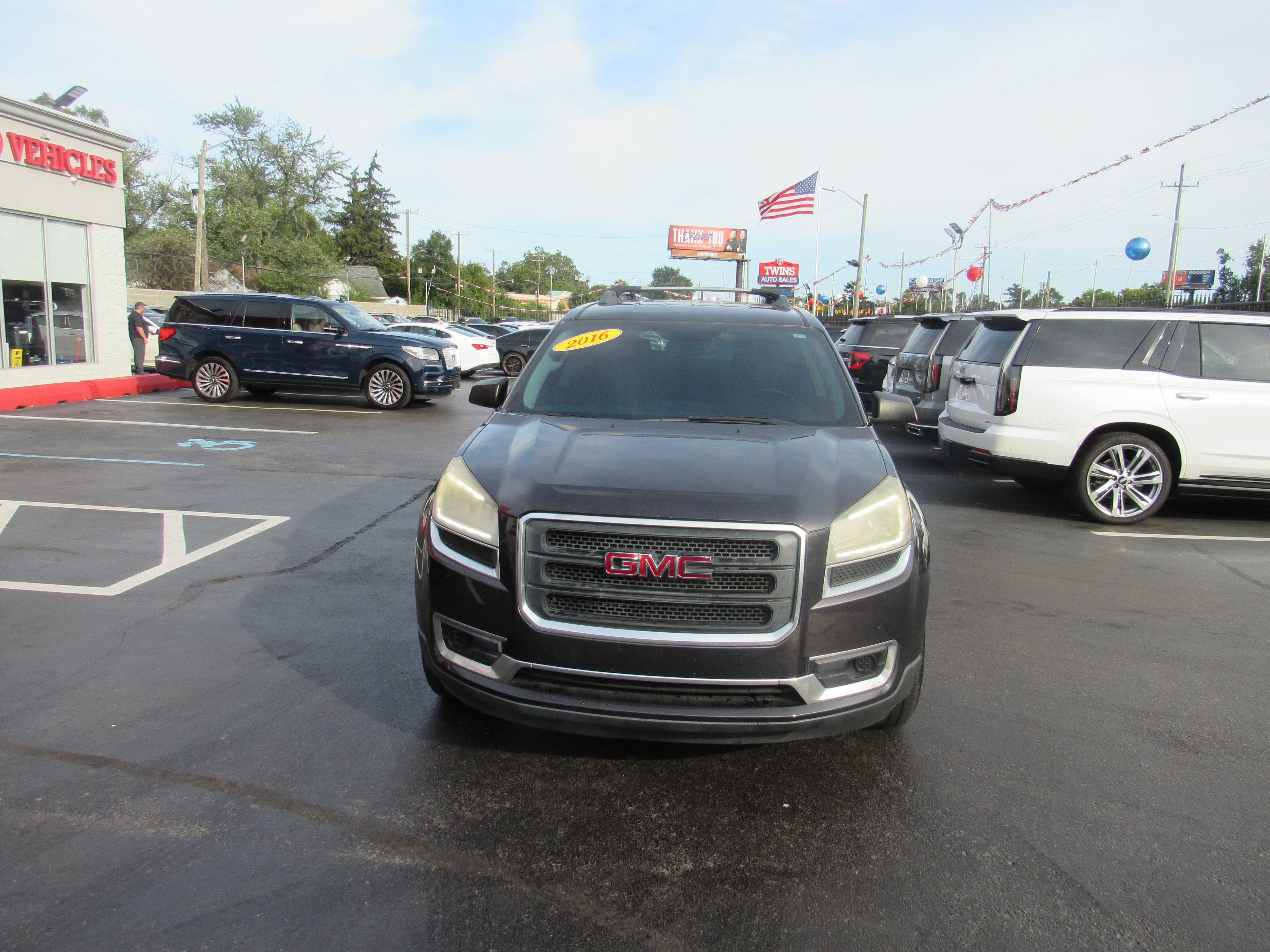 GREY, 2016 GMC ACADIA Thumnail Image 6