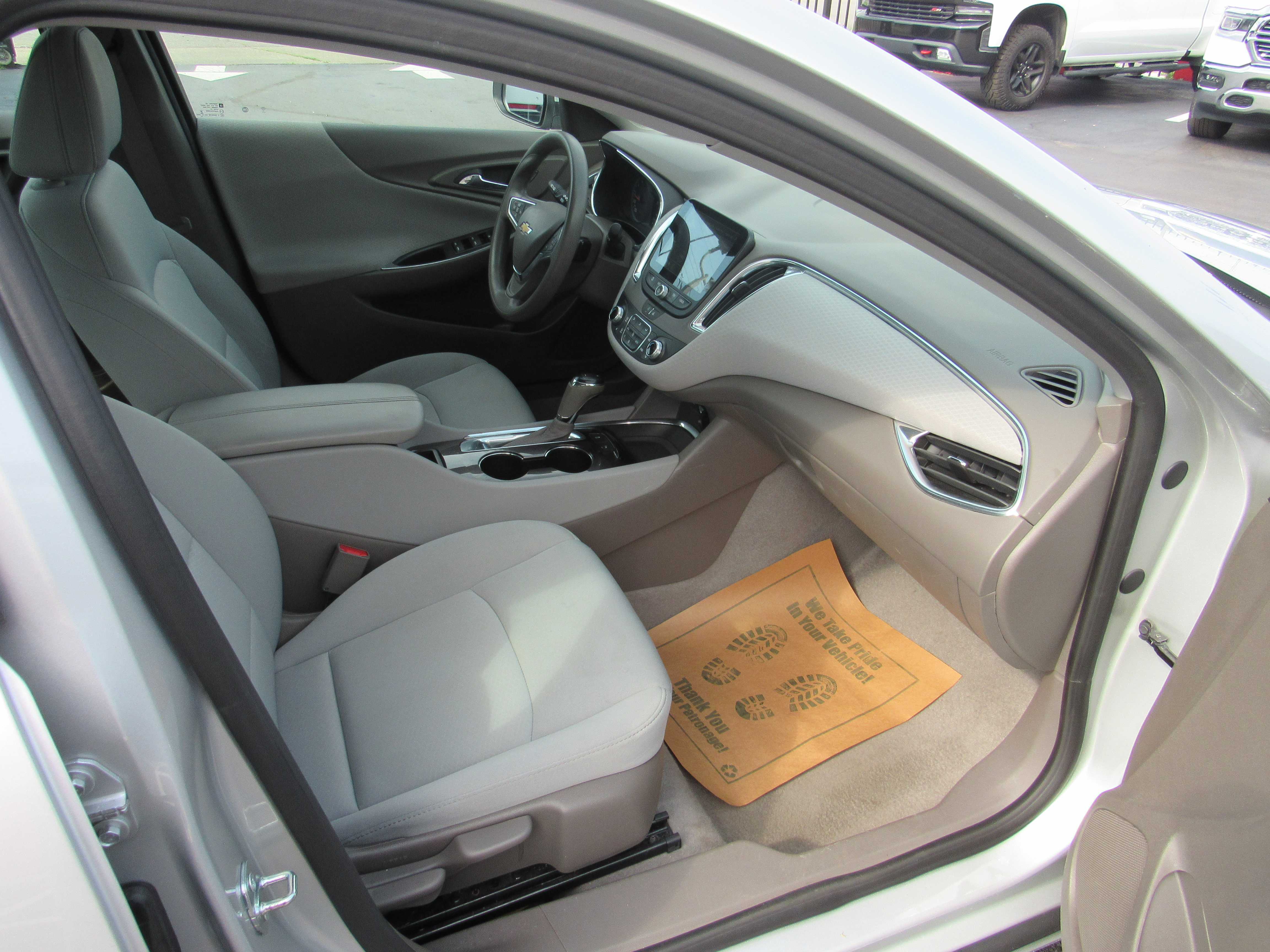 SILVER, 2020 CHEVROLET MALIBU Thumnail Image 8