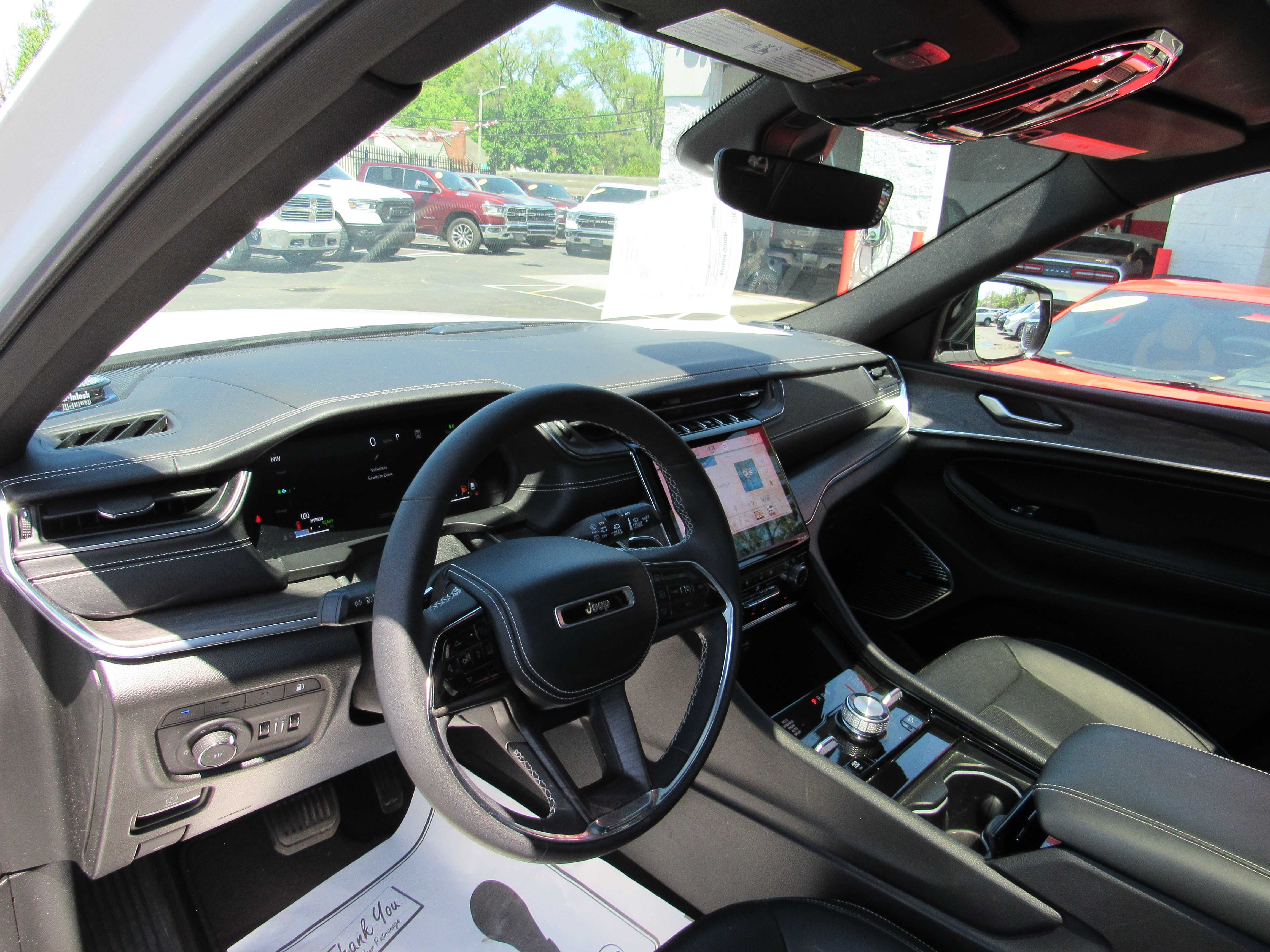 WHITE, 2023 JEEP GRAND CHEROKEE 4XE Thumnail Image 8