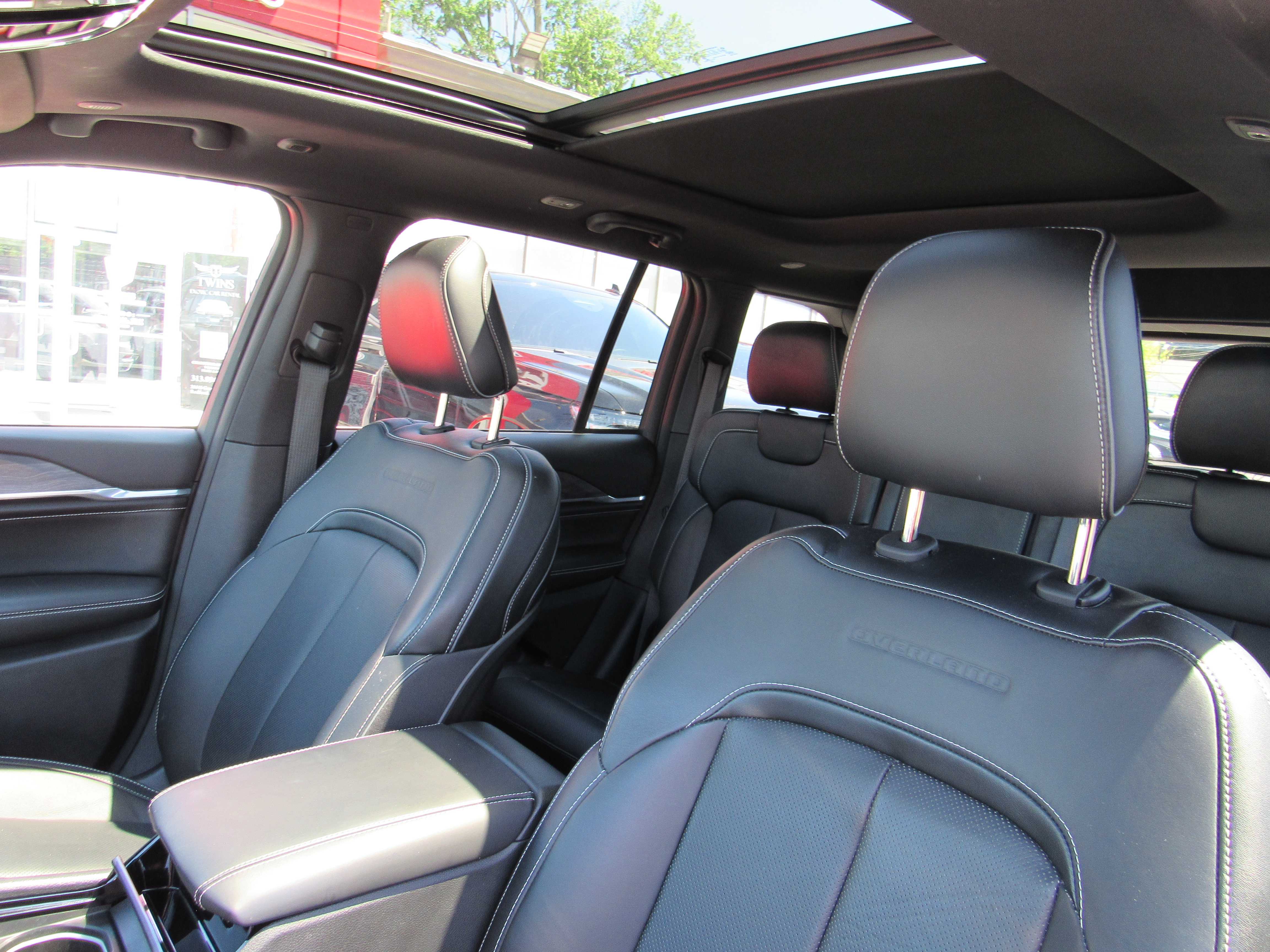 WHITE, 2023 JEEP GRAND CHEROKEE 4XE Thumnail Image 9