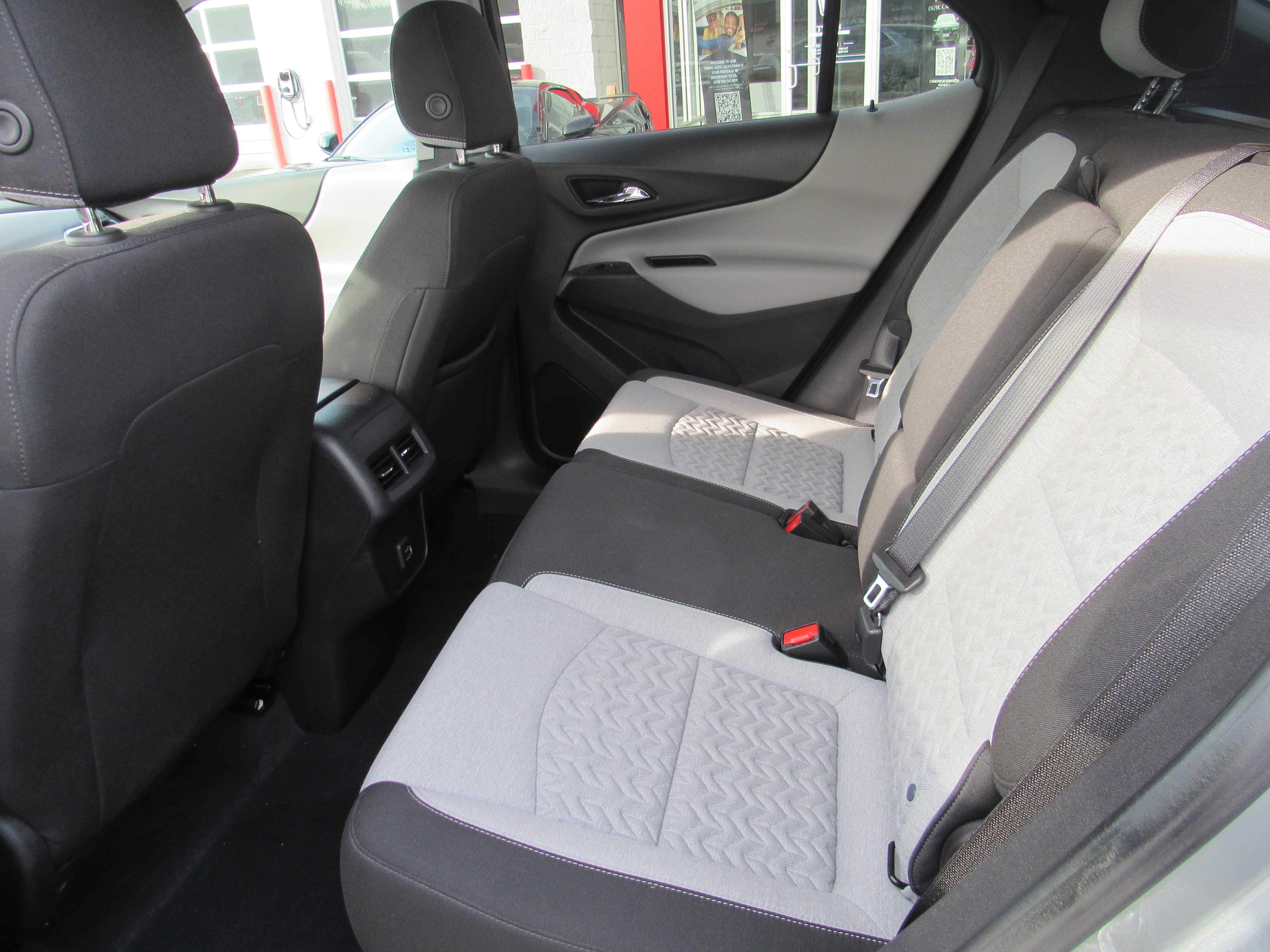 GREY, 2023 CHEVROLET EQUINOX Thumnail Image 11