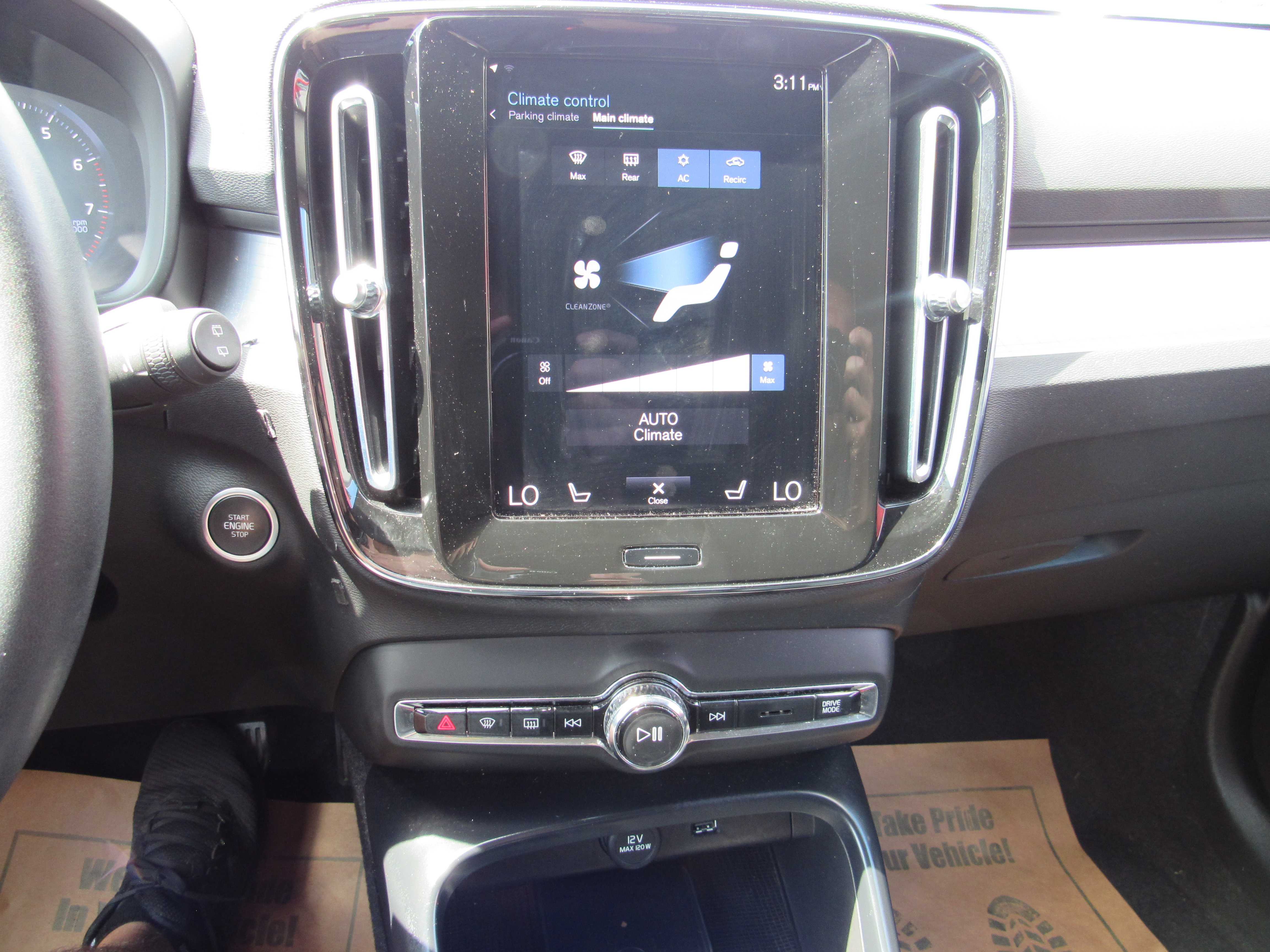 BLUE, 2021 VOLVO XC40 Thumnail Image 17