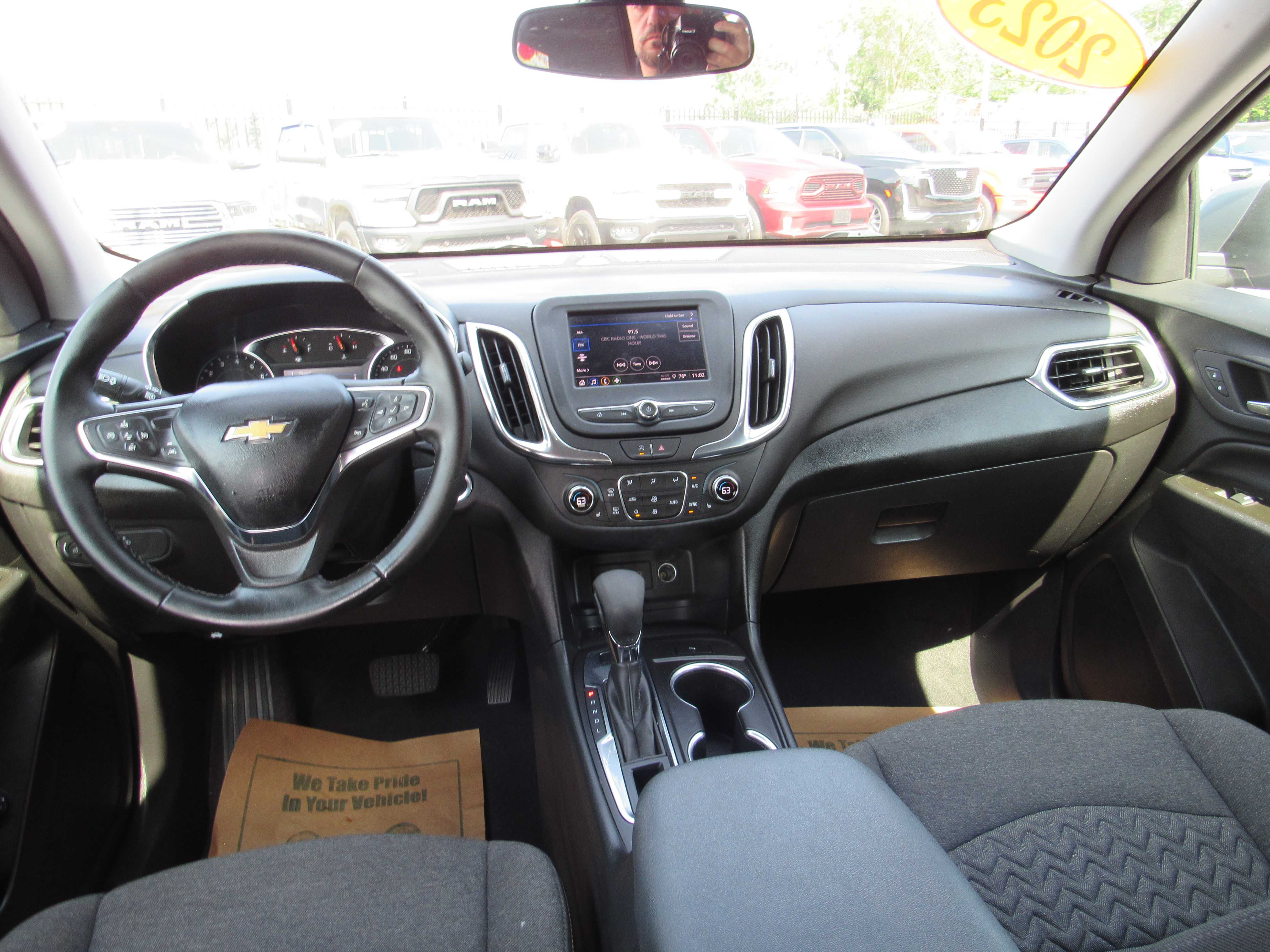 GREY, 2023 CHEVROLET EQUINOX Thumnail Image 12