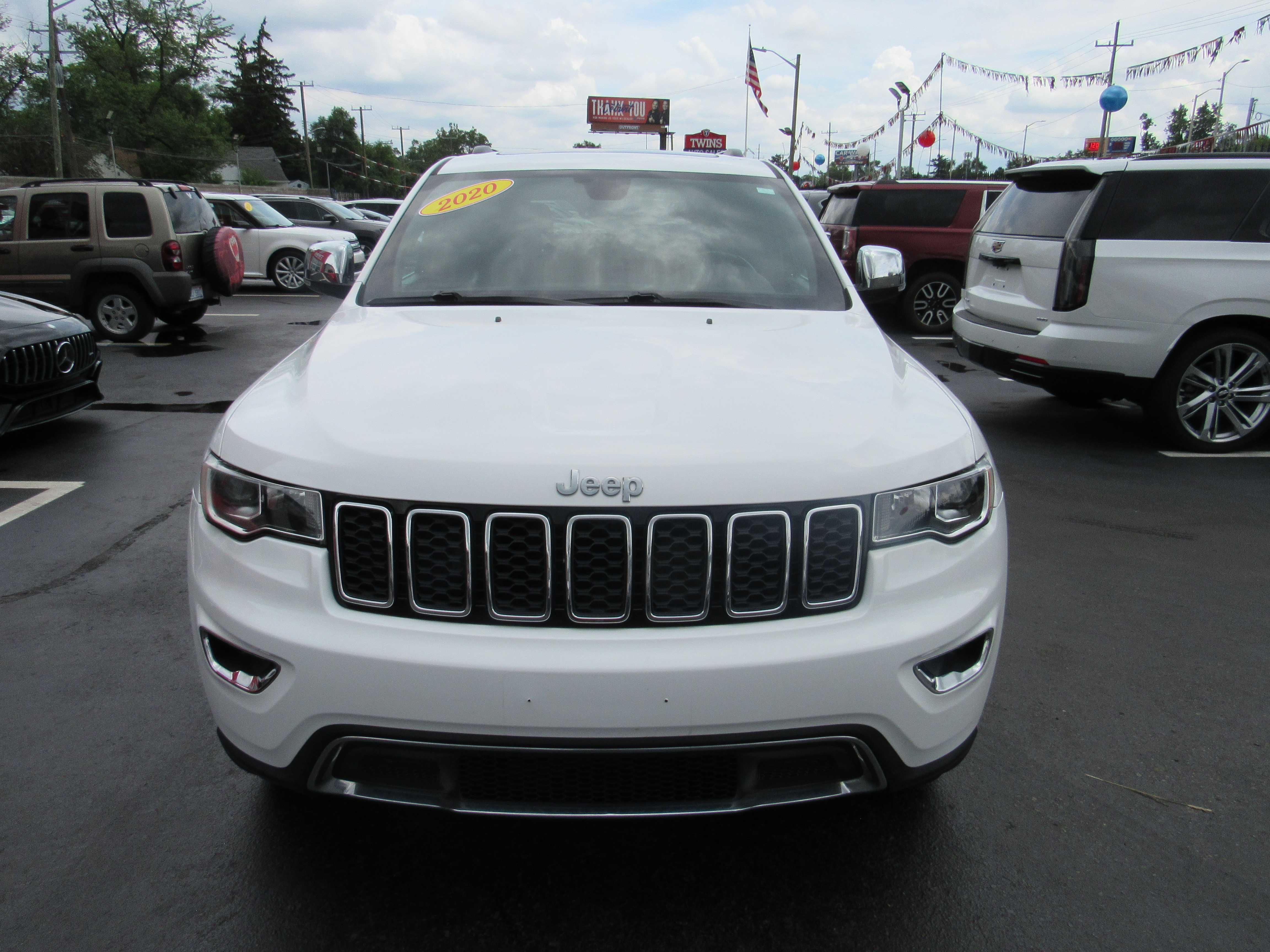 WHITE, 2020 JEEP GRAND CHEROKEE Thumnail Image 3