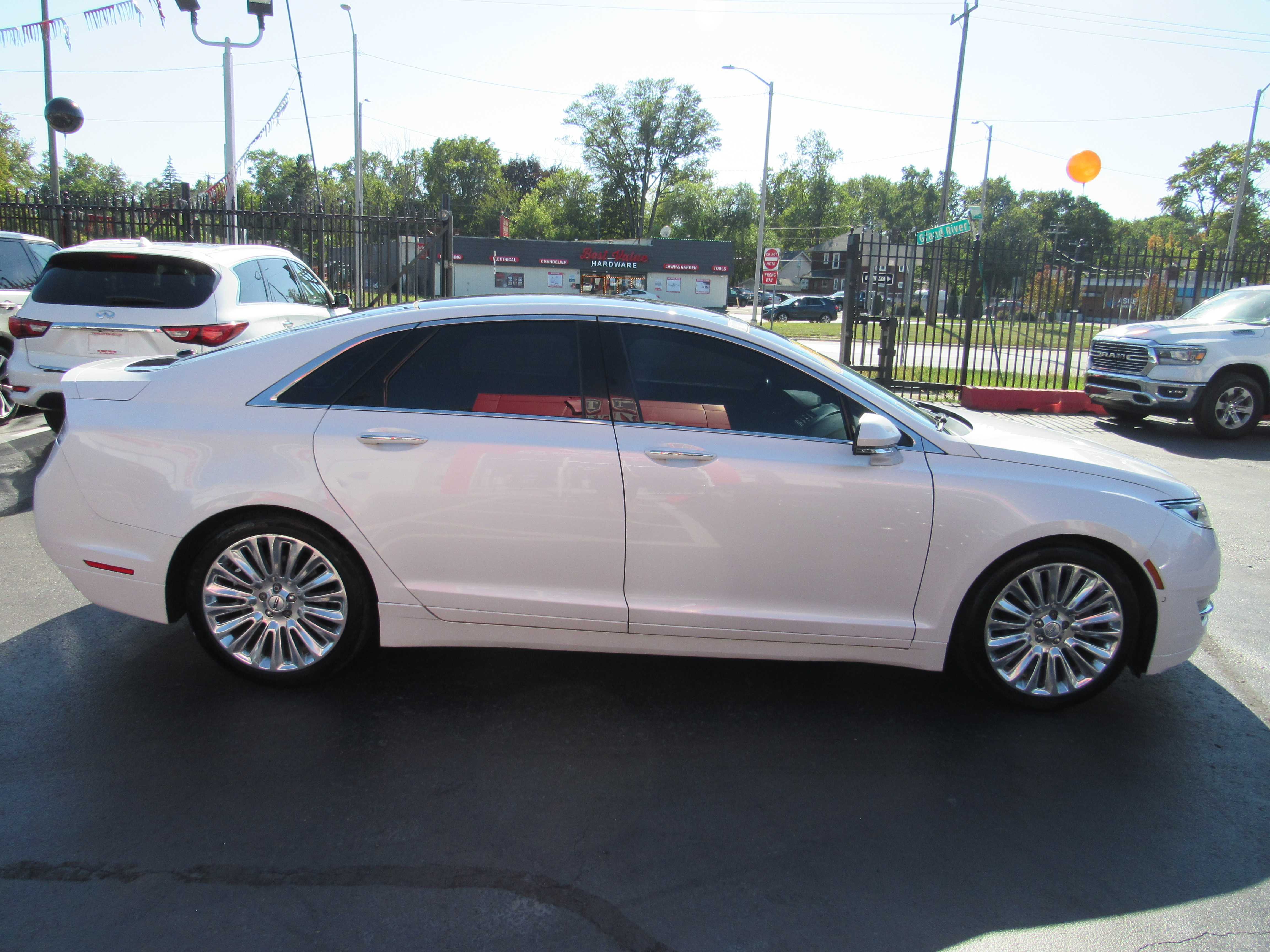 WHITE, 2016 LINCOLN MKZ Thumnail Image 5