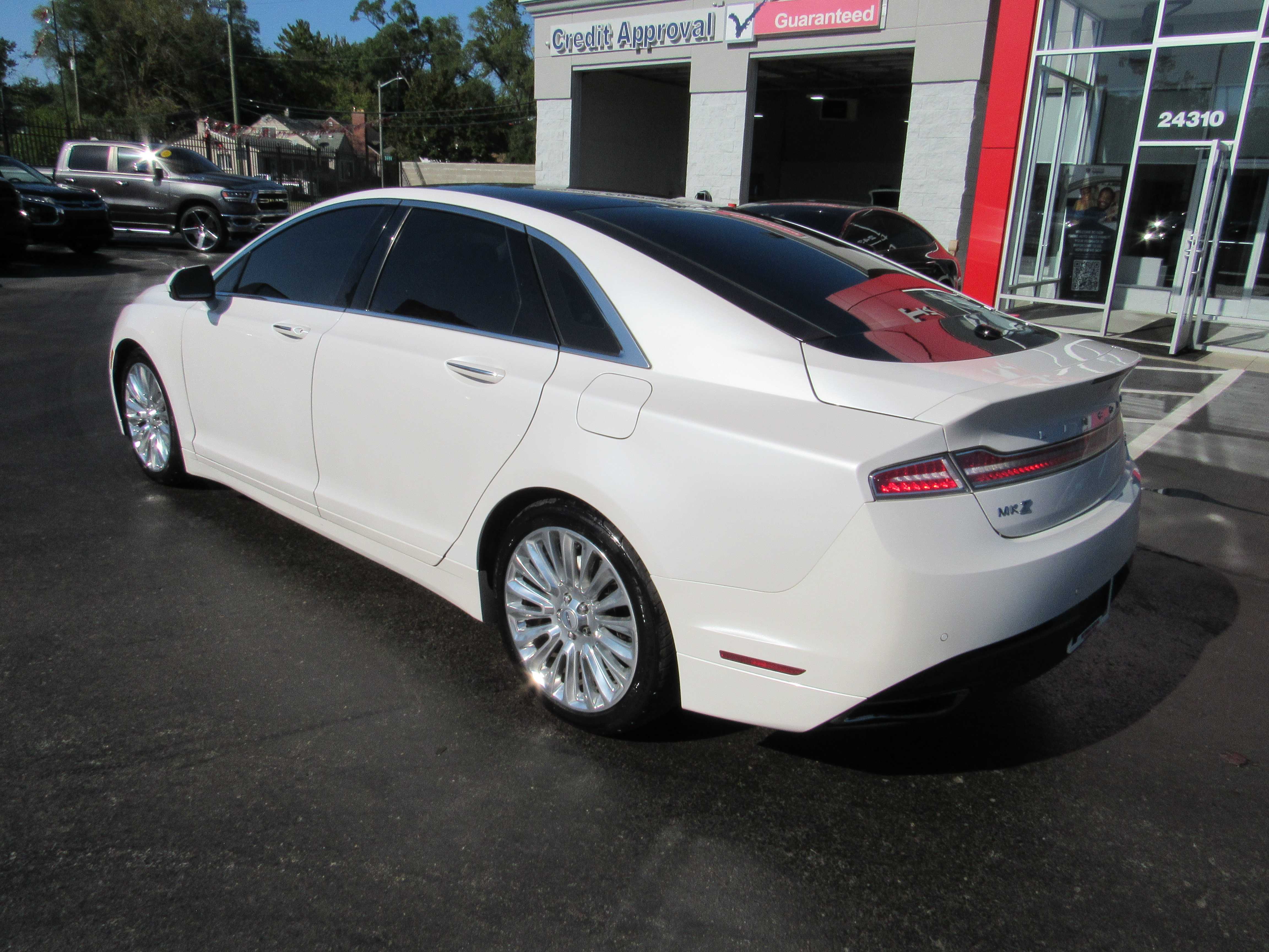 WHITE, 2016 LINCOLN MKZ Thumnail Image 8