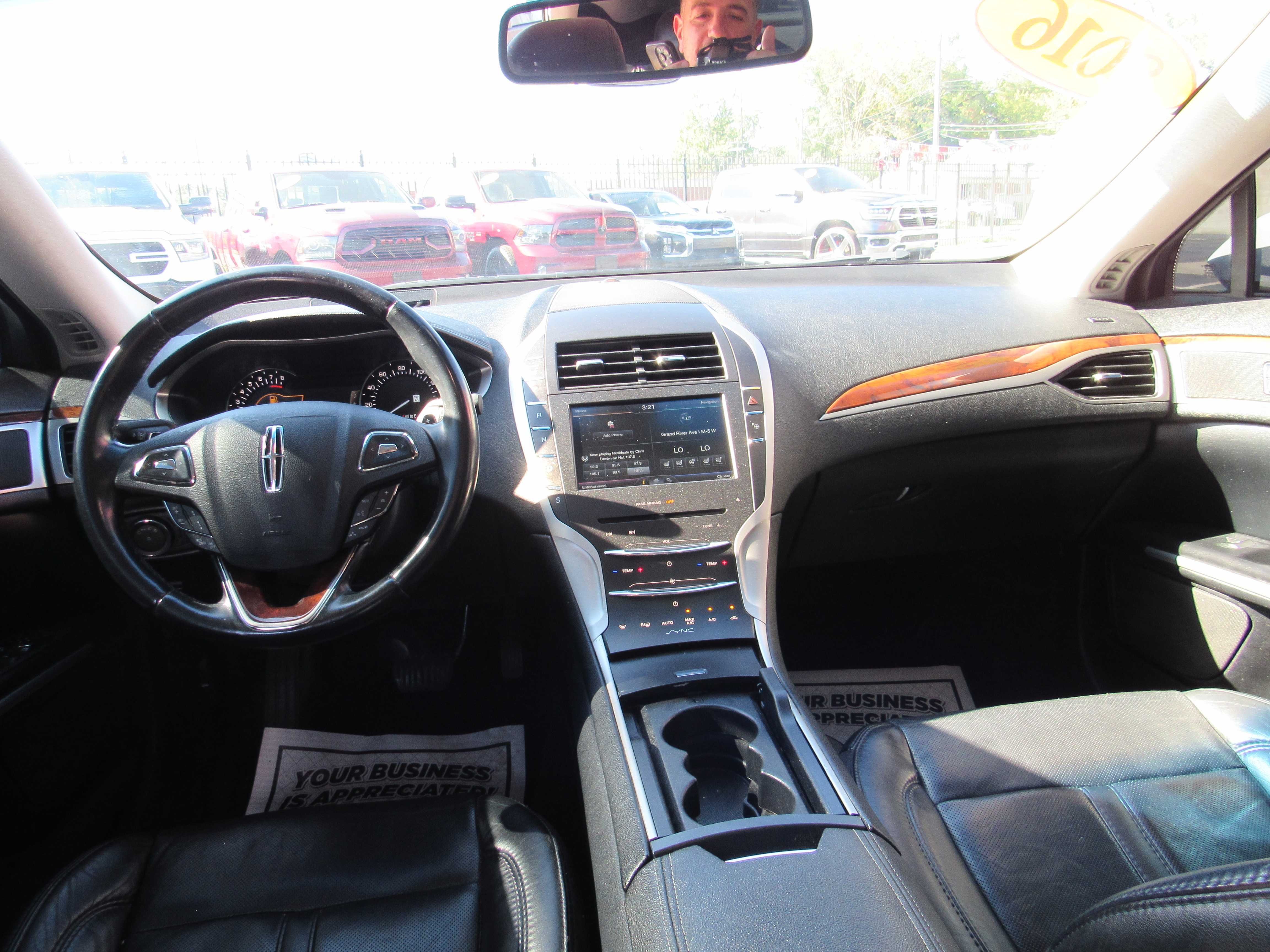 WHITE, 2016 LINCOLN MKZ Thumnail Image 12