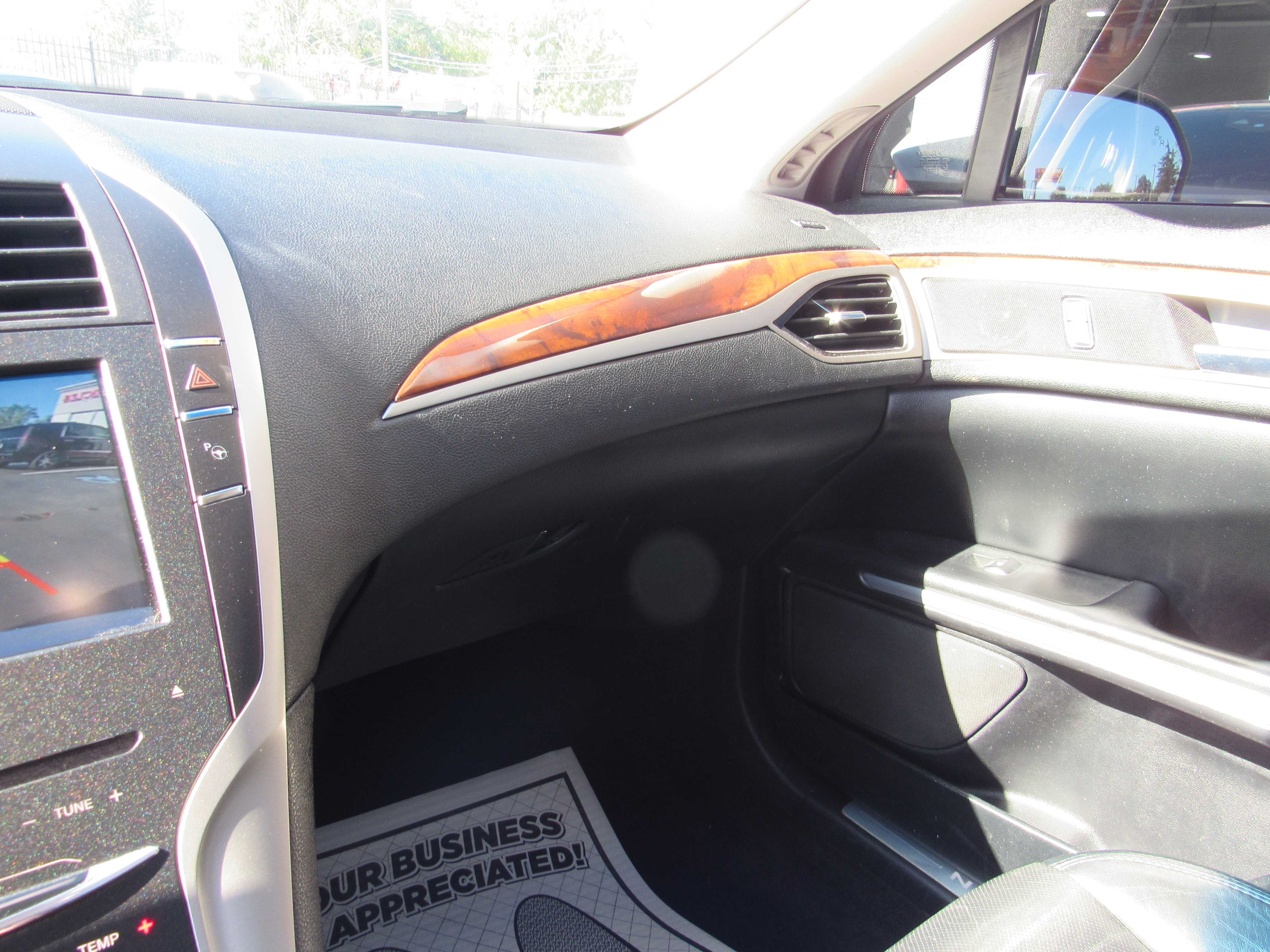 WHITE, 2016 LINCOLN MKZ Thumnail Image 18