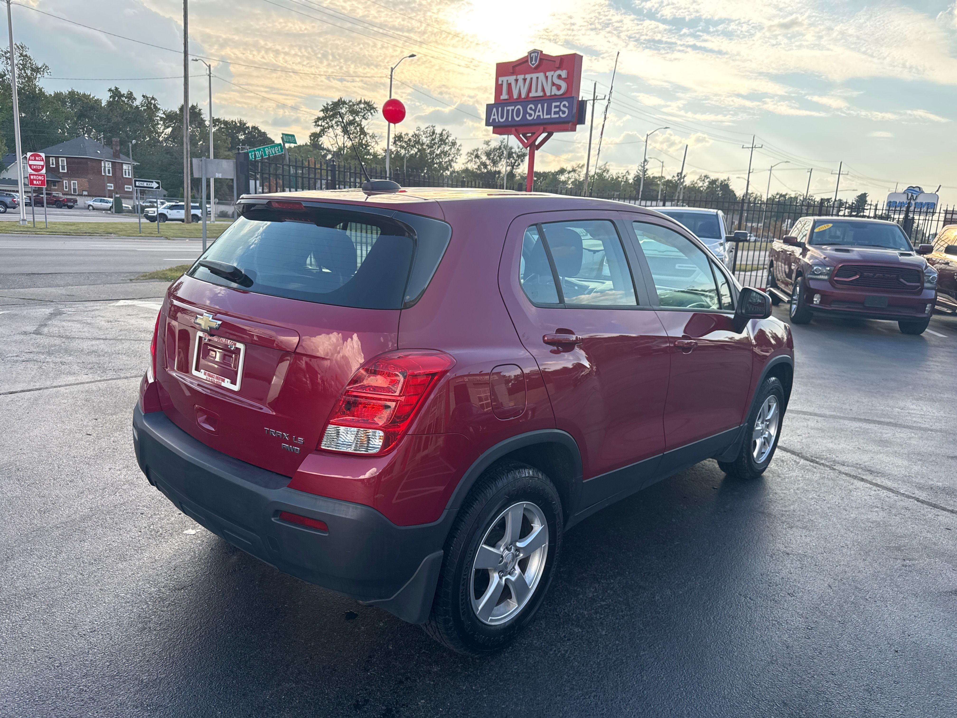 RED, 2015 CHEVROLET TRAX Thumnail Image 6