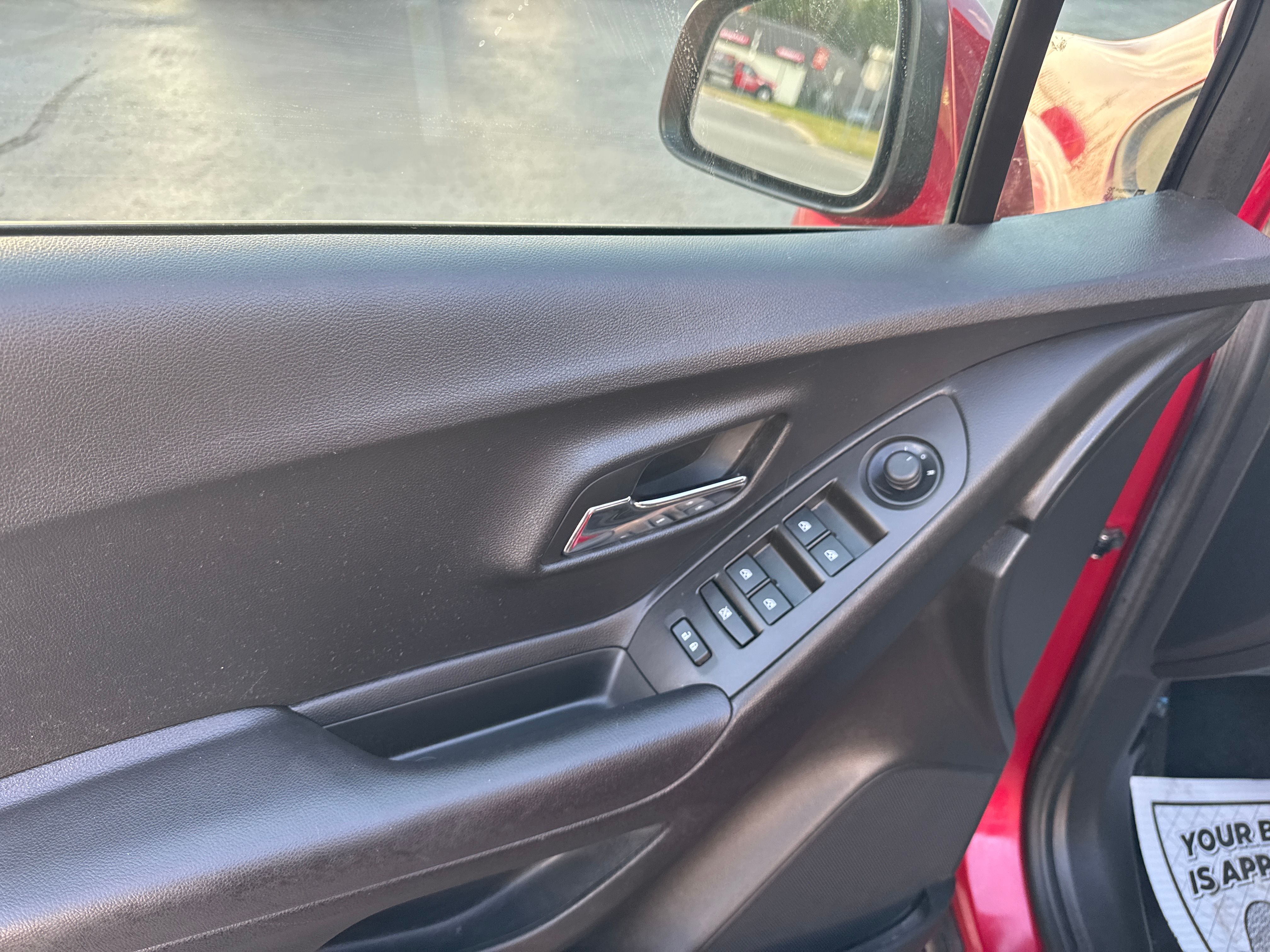 RED, 2015 CHEVROLET TRAX Thumnail Image 13