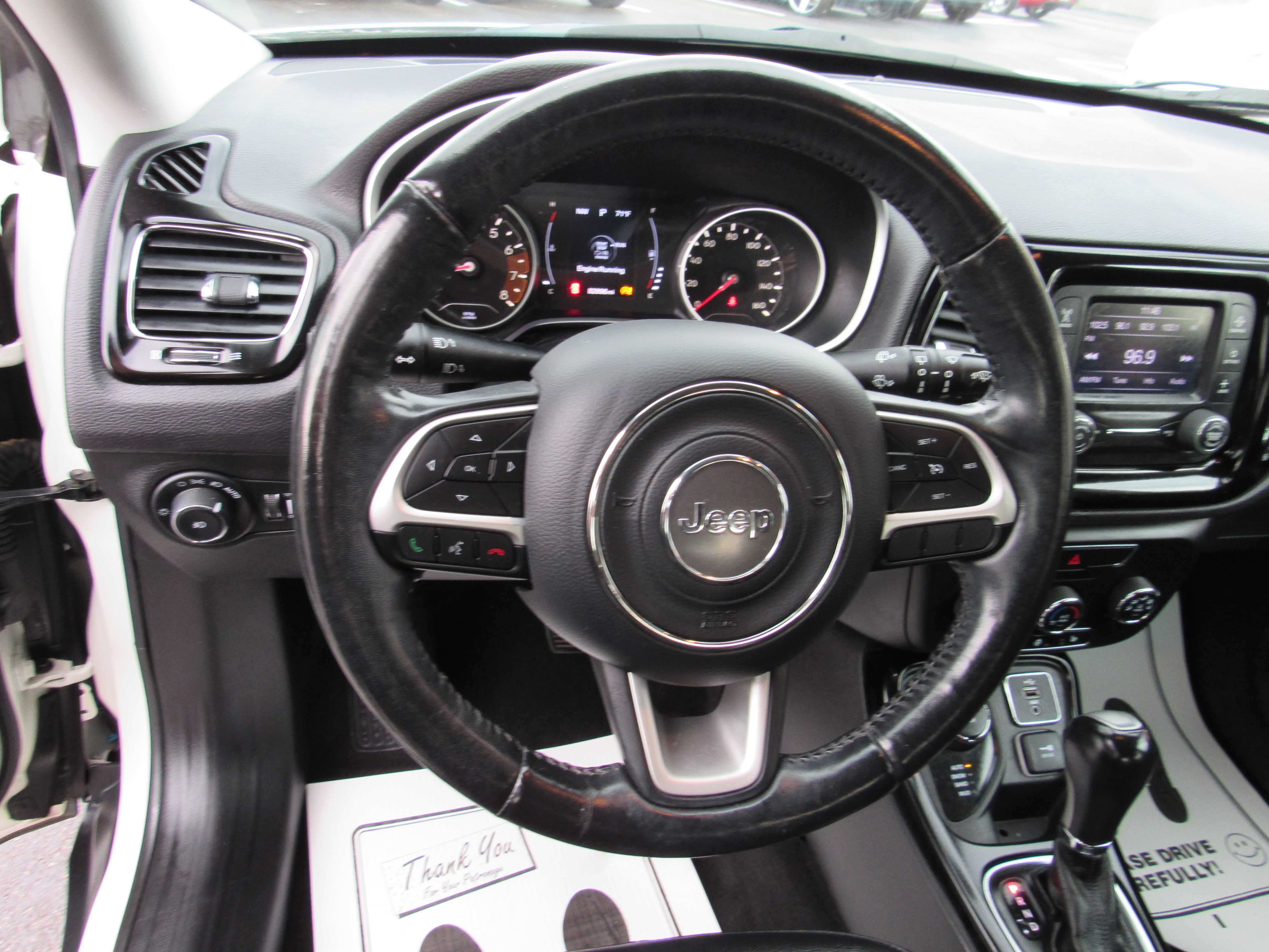 WHITE, 2018 JEEP COMPASS Thumnail Image 17
