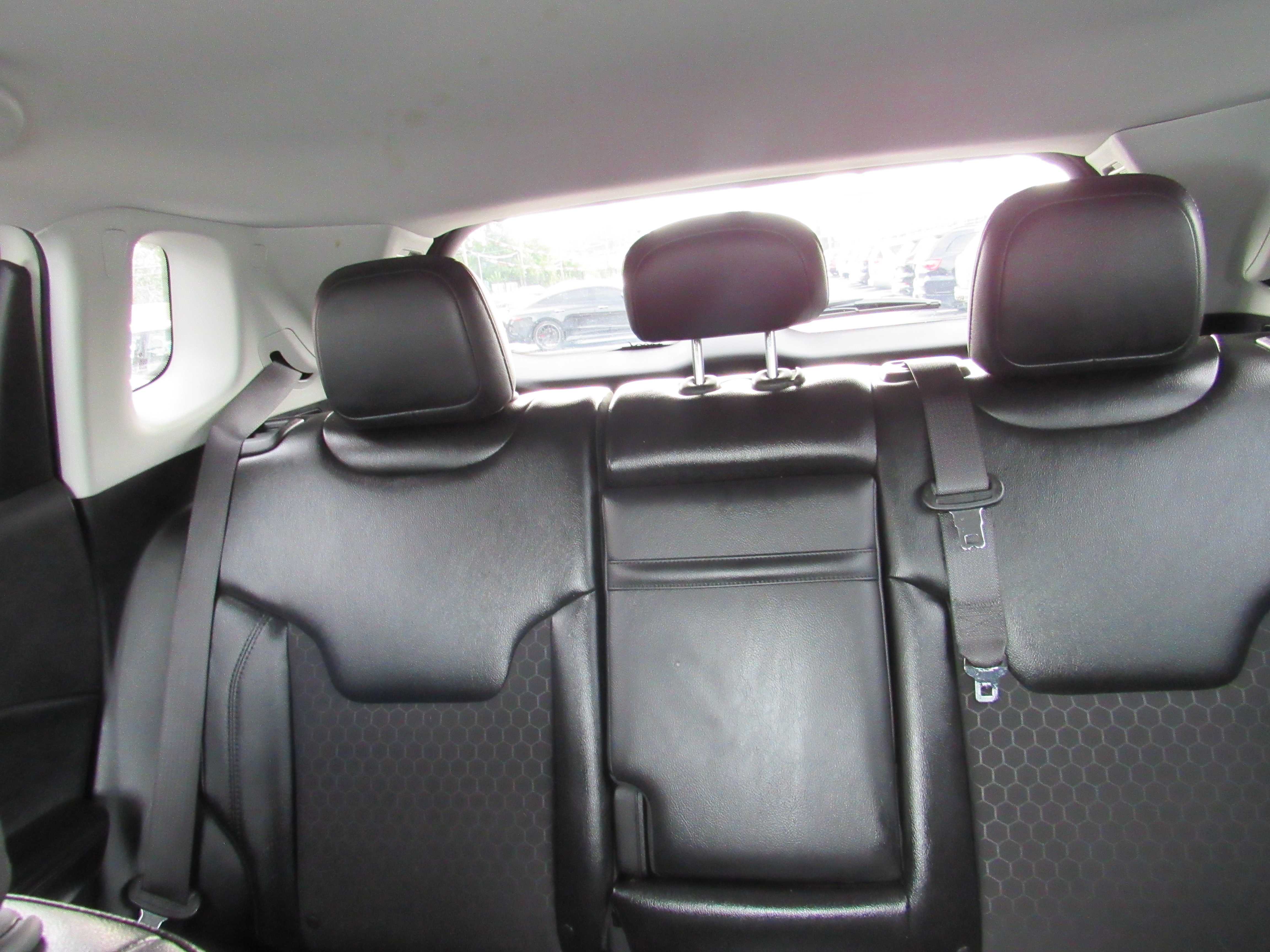 WHITE, 2018 JEEP COMPASS Thumnail Image 22