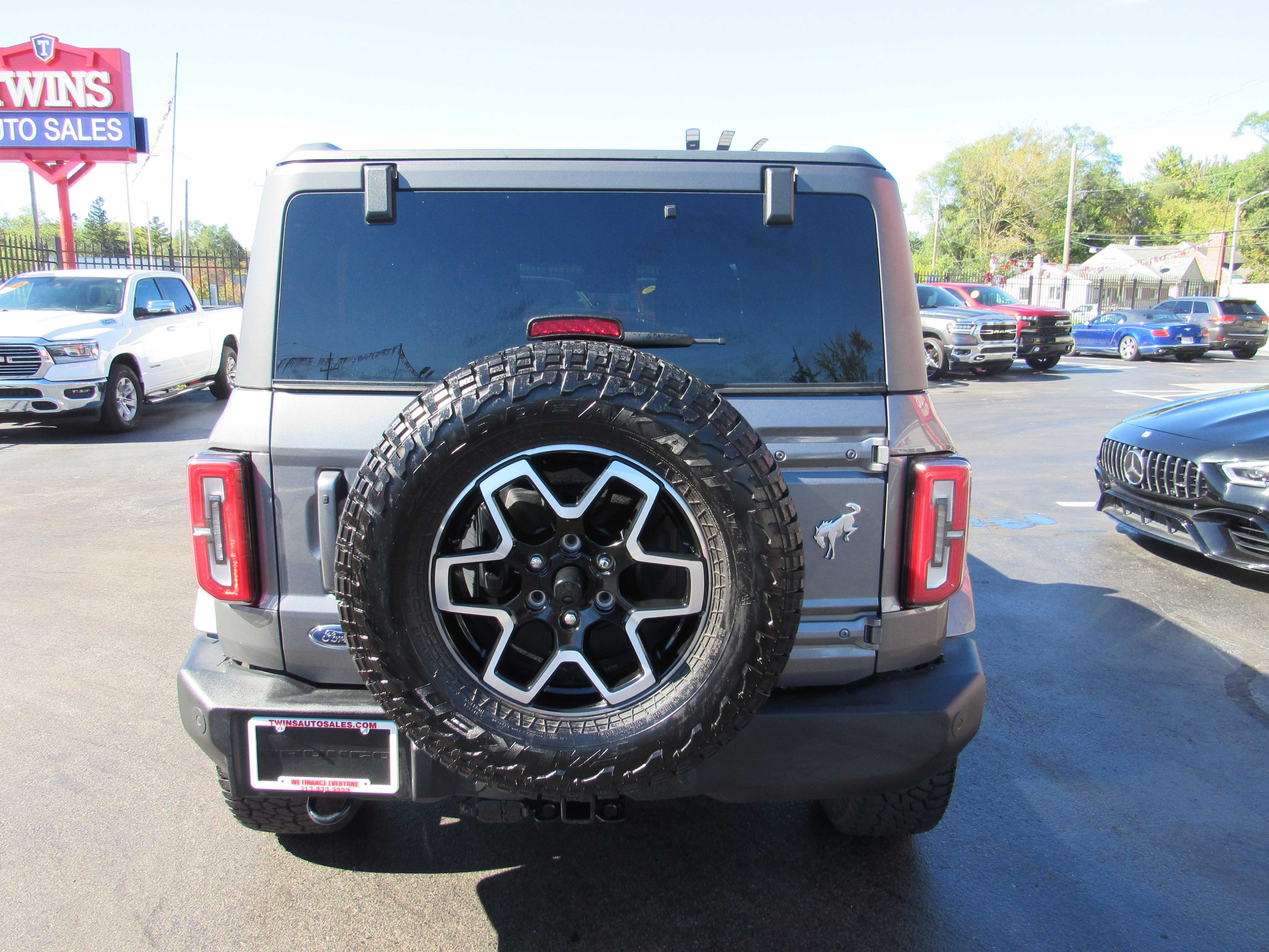 GREY, 2021 FORD BRONCO Thumnail Image 7
