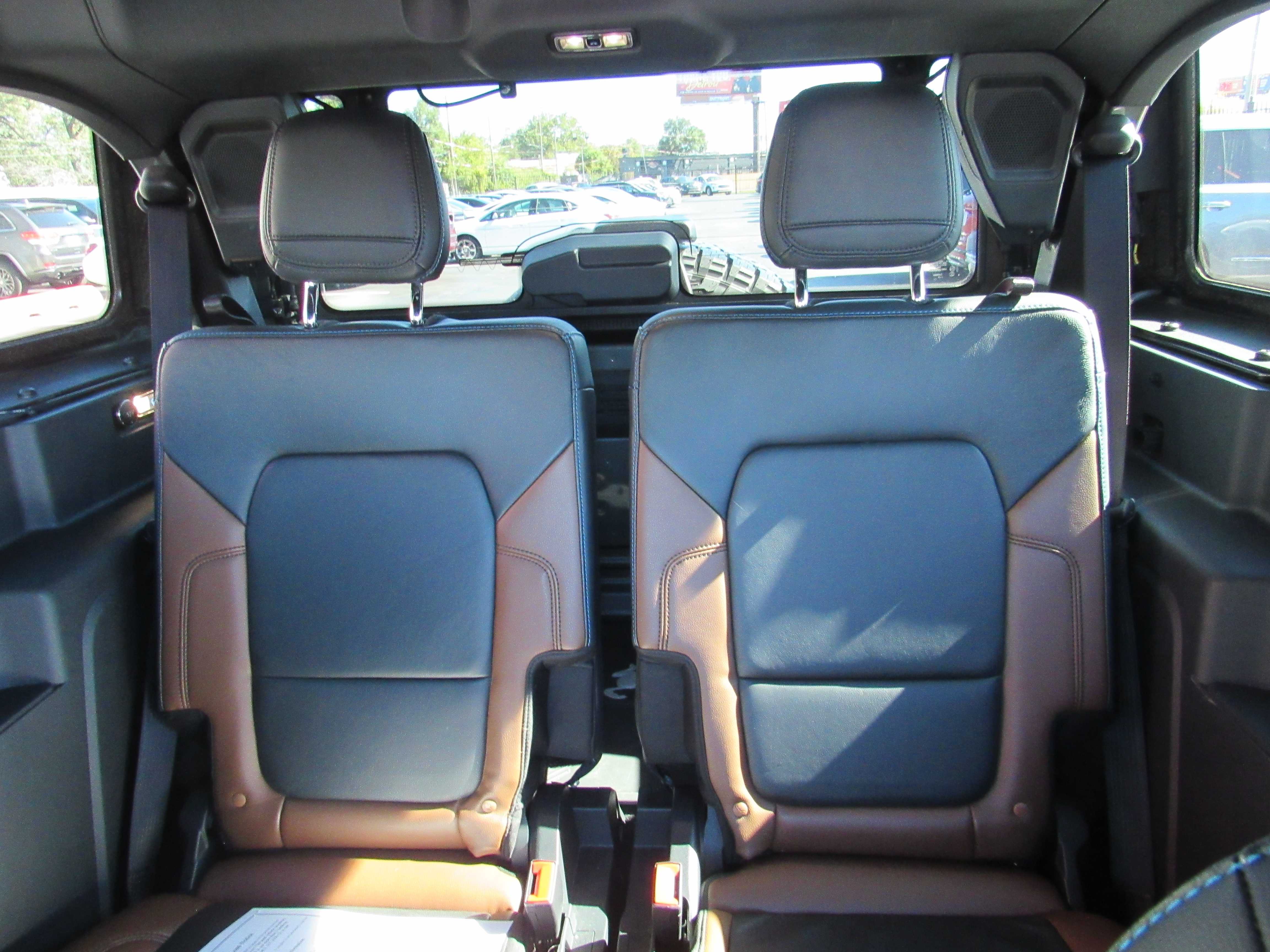 GREY, 2021 FORD BRONCO Thumnail Image 16