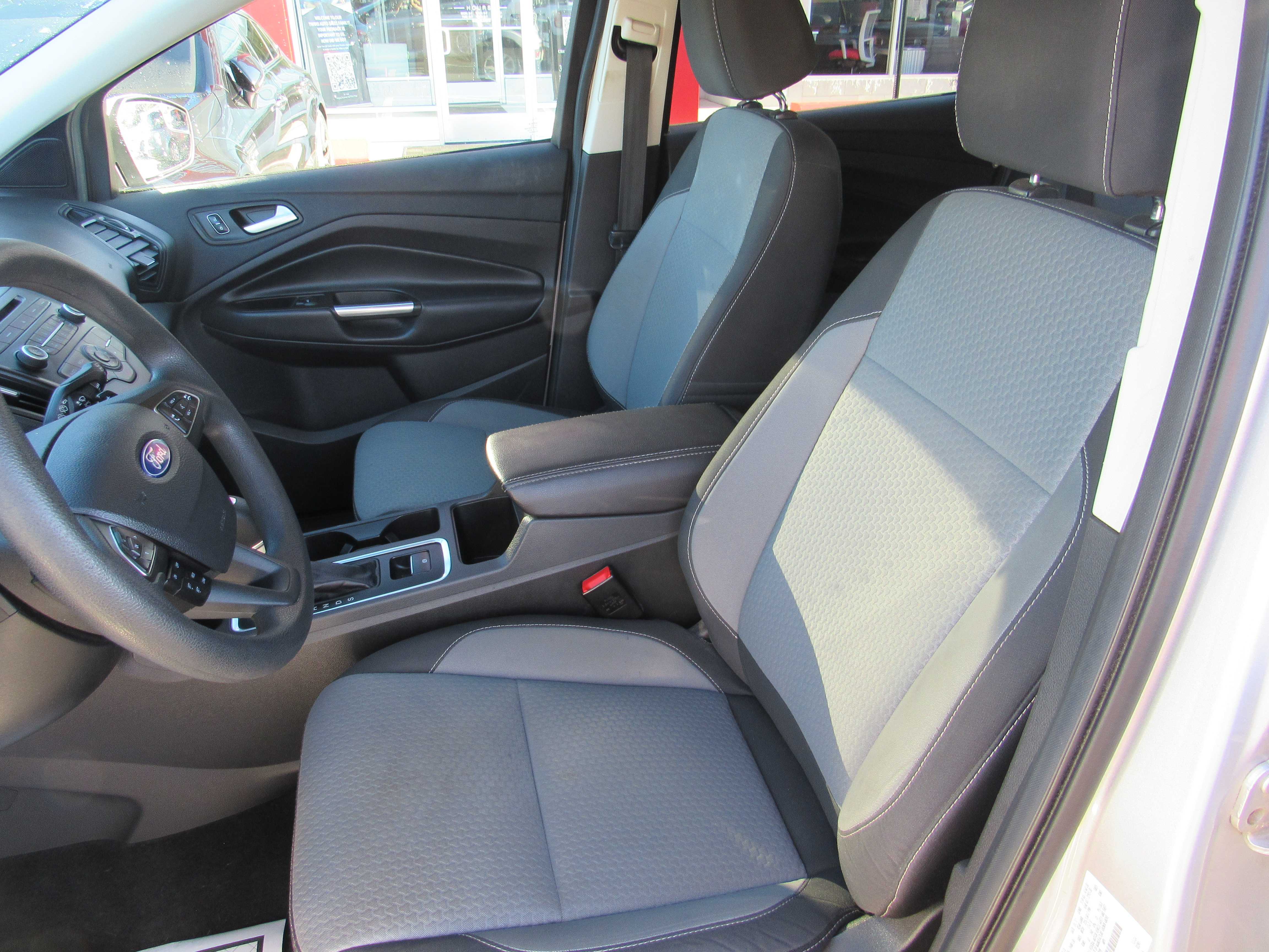 SILVER, 2017 FORD ESCAPE Thumnail Image 10
