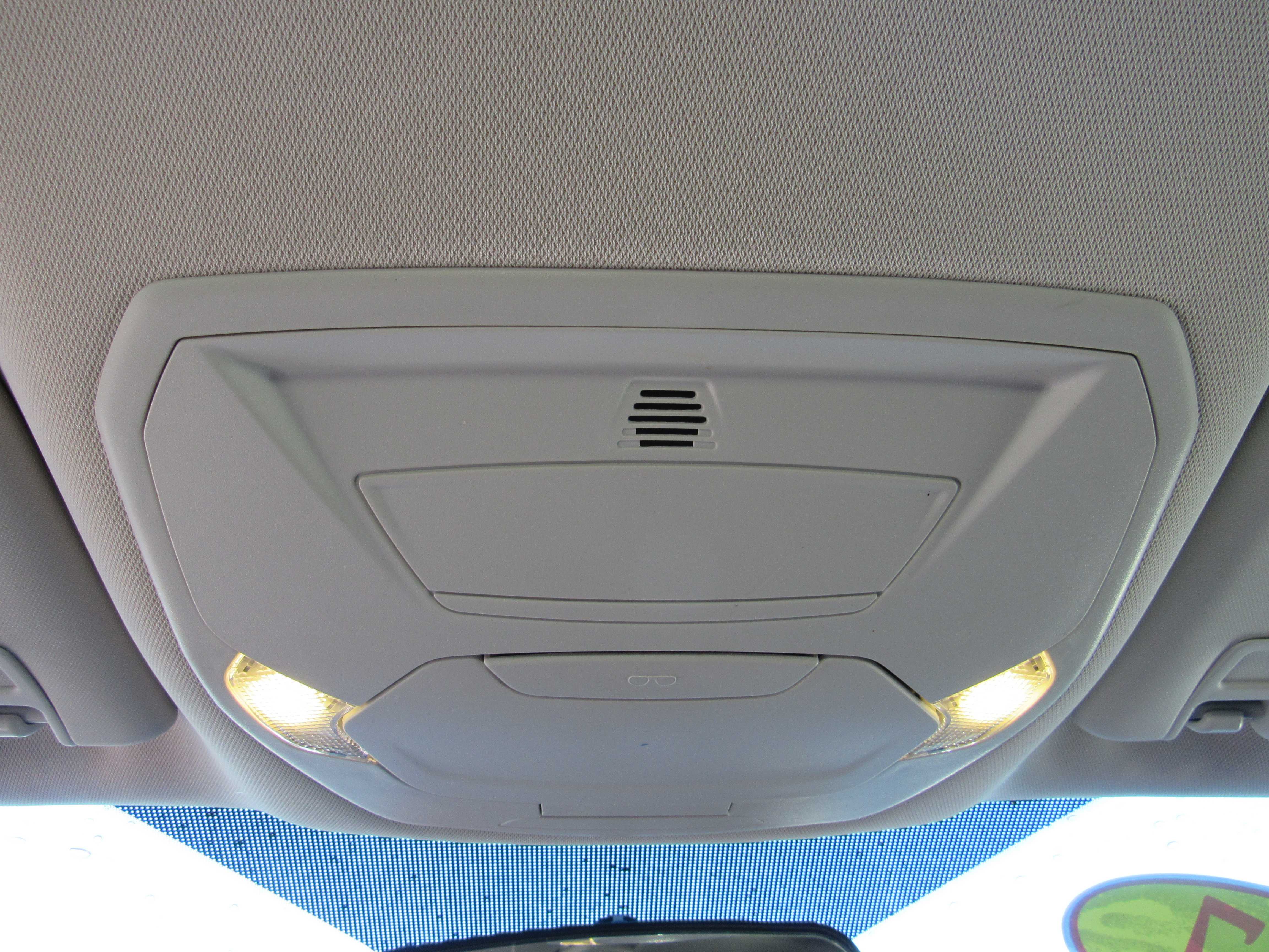 SILVER, 2017 FORD ESCAPE Thumnail Image 18
