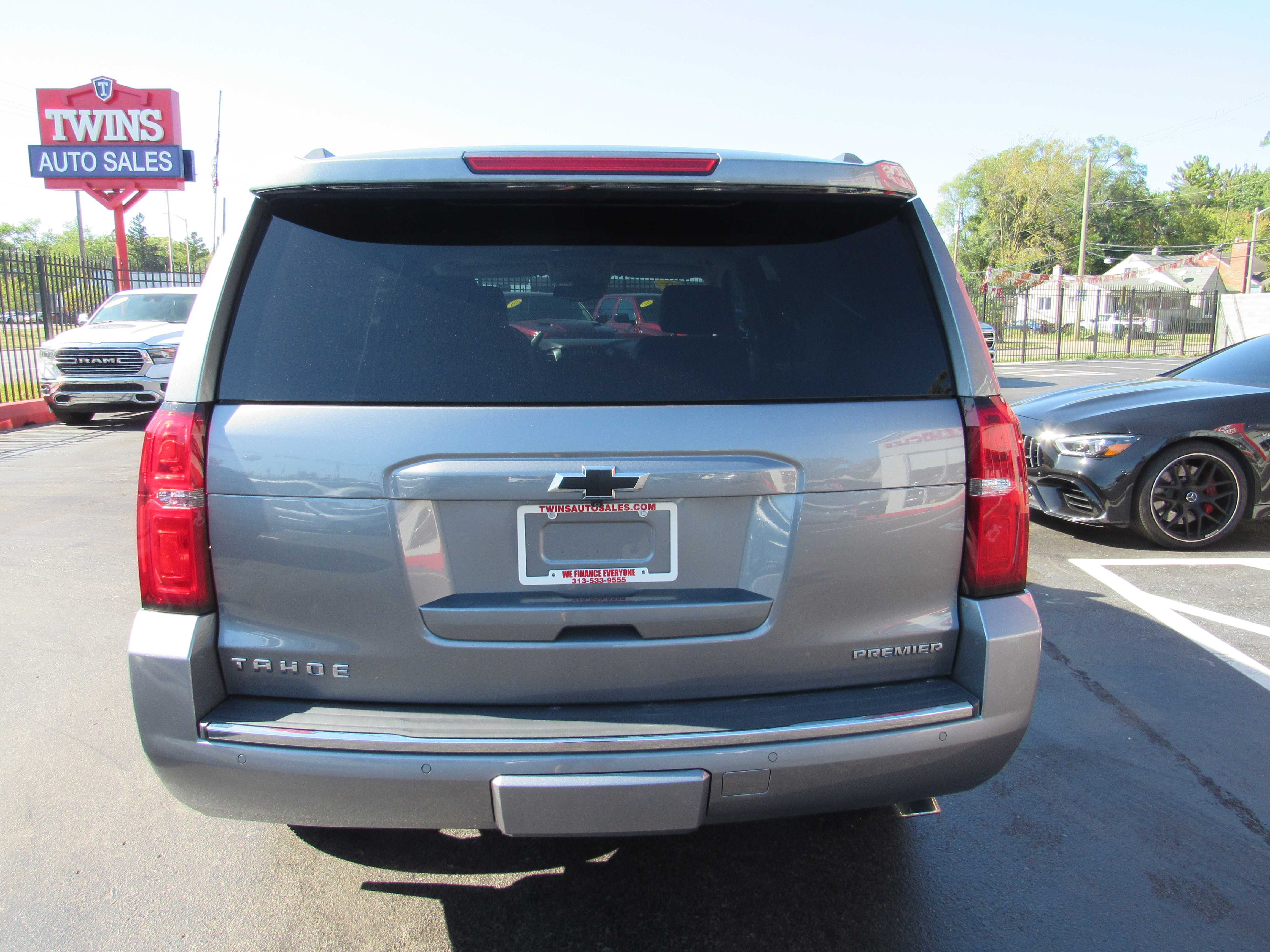 GREY, 2020 CHEVROLET TAHOE Thumnail Image 7