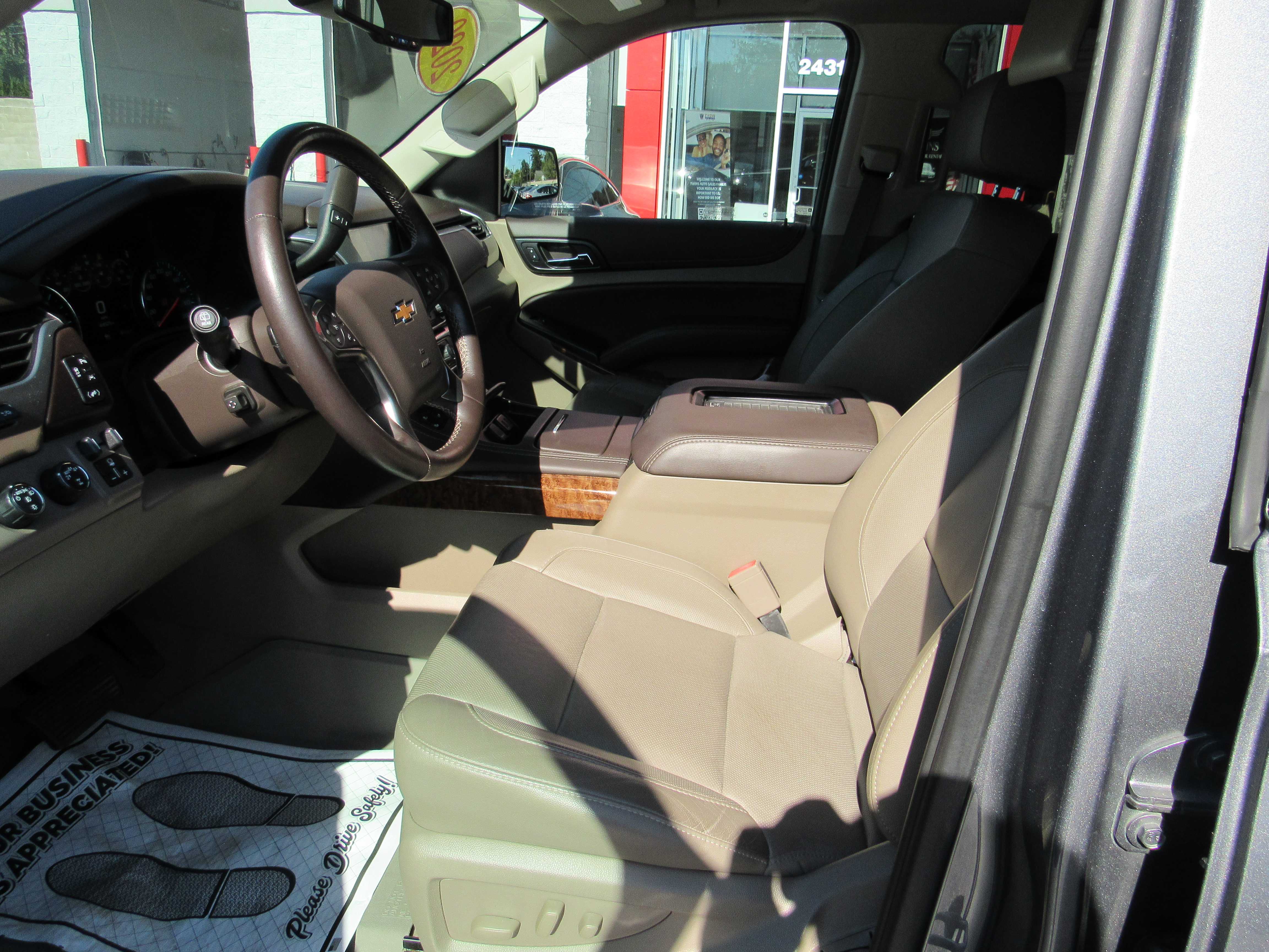 GREY, 2020 CHEVROLET TAHOE Thumnail Image 18