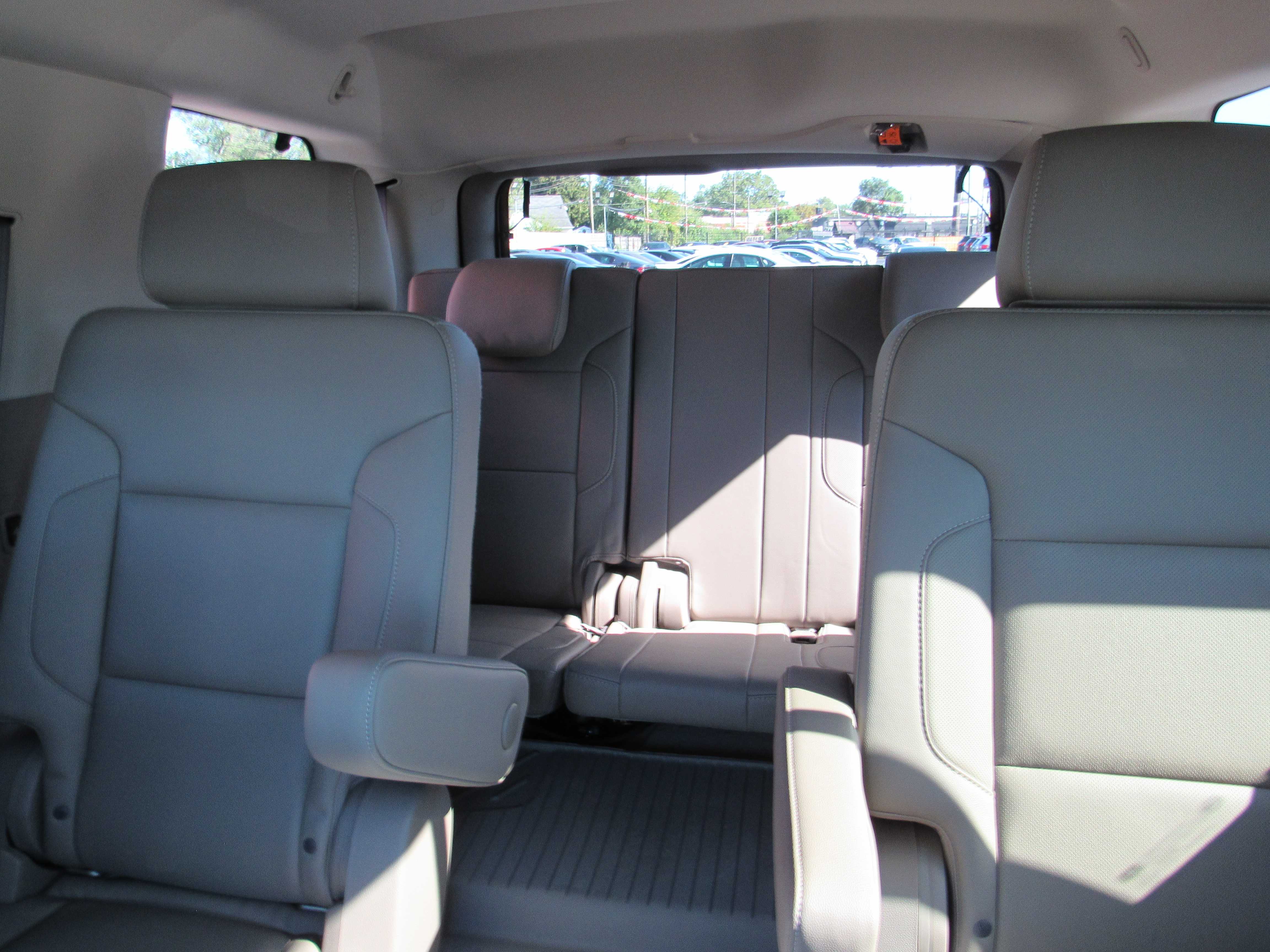 GREY, 2020 CHEVROLET TAHOE Thumnail Image 27