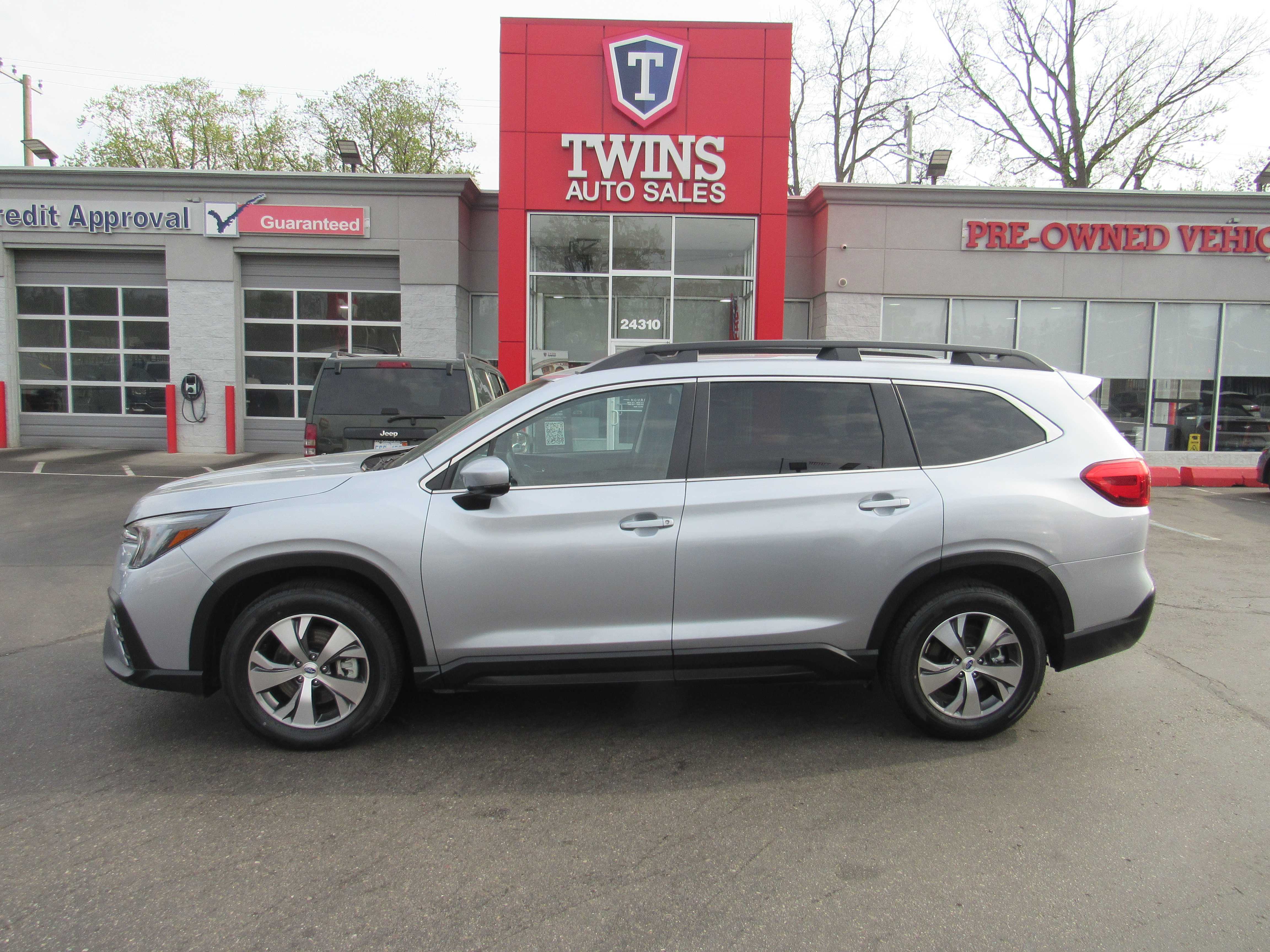 GREY, 2024 SUBARU ASCENT Image 