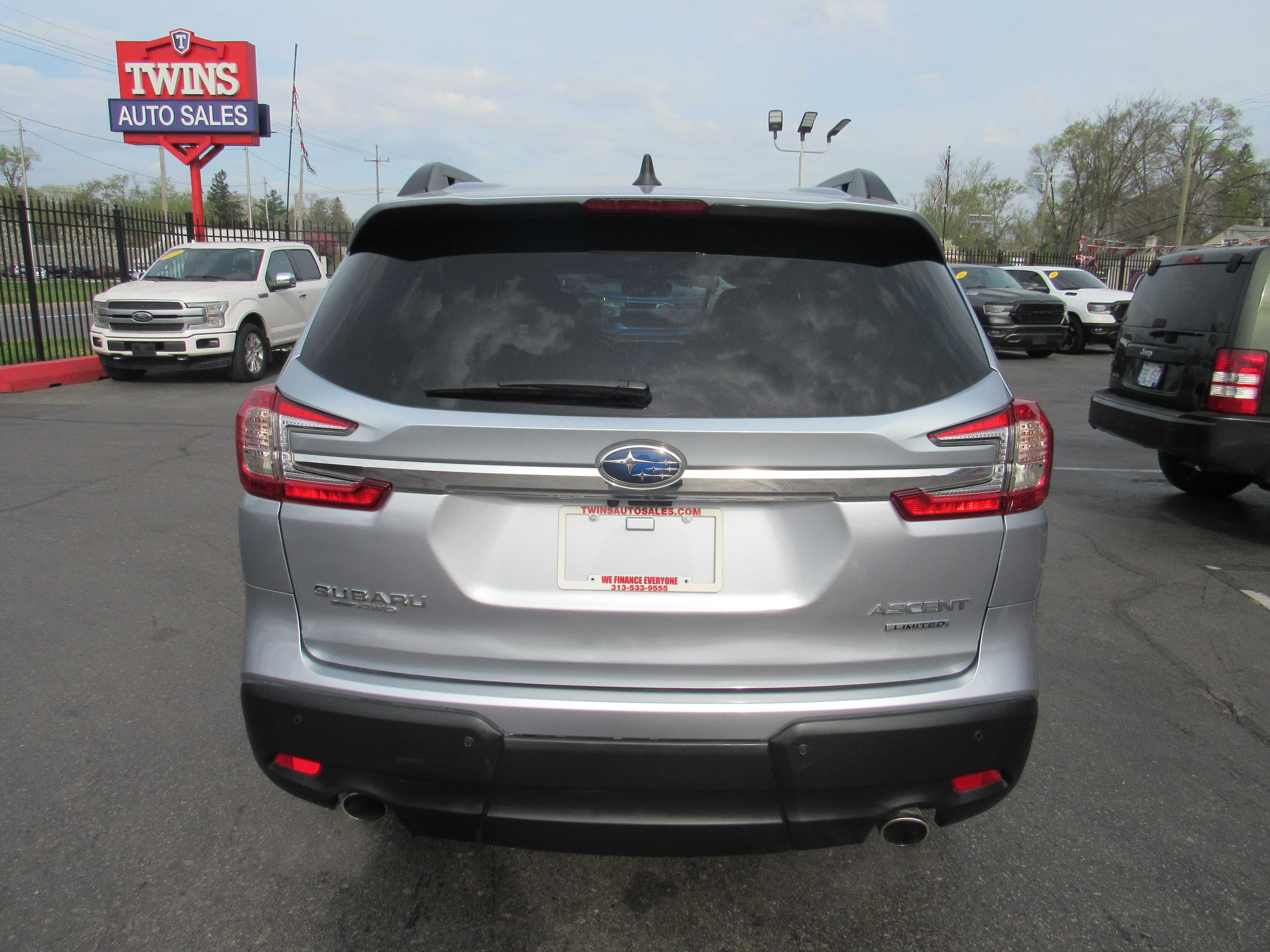 GREY, 2024 SUBARU ASCENT Thumnail Image 7