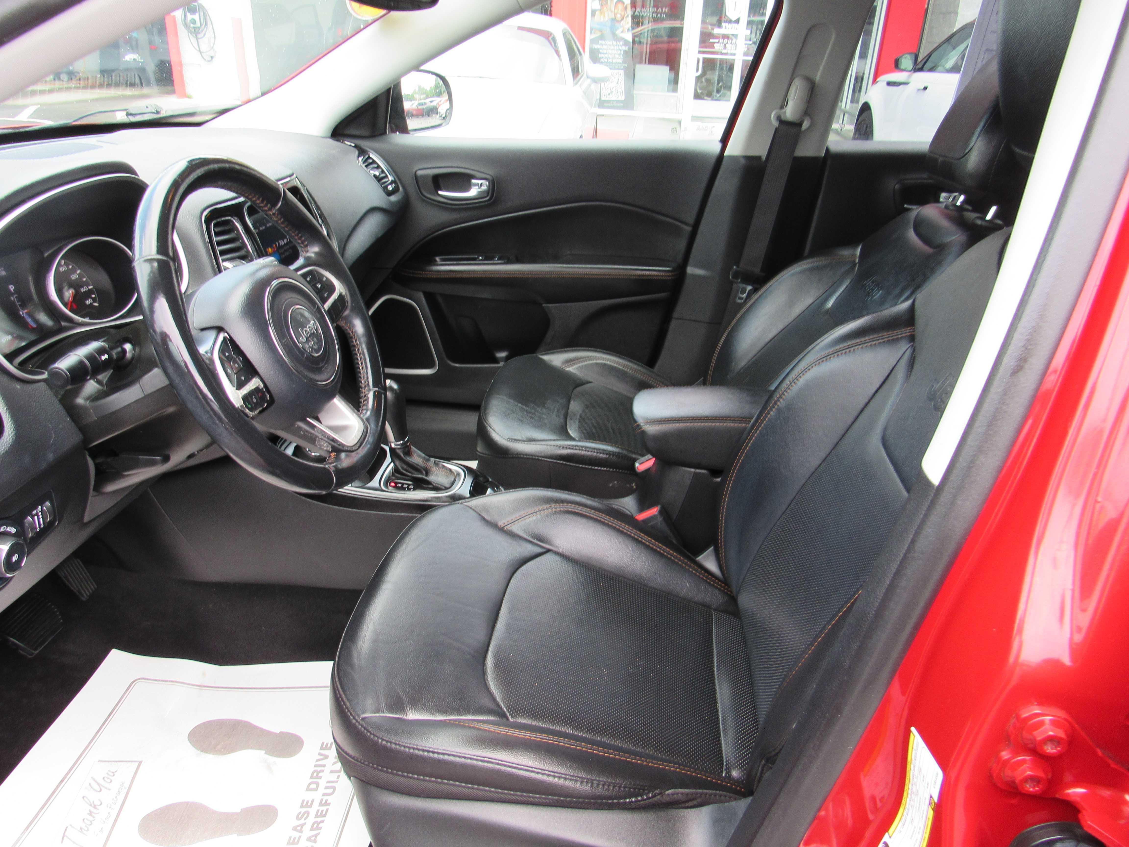 RED, 2019 JEEP COMPASS Thumnail Image 13