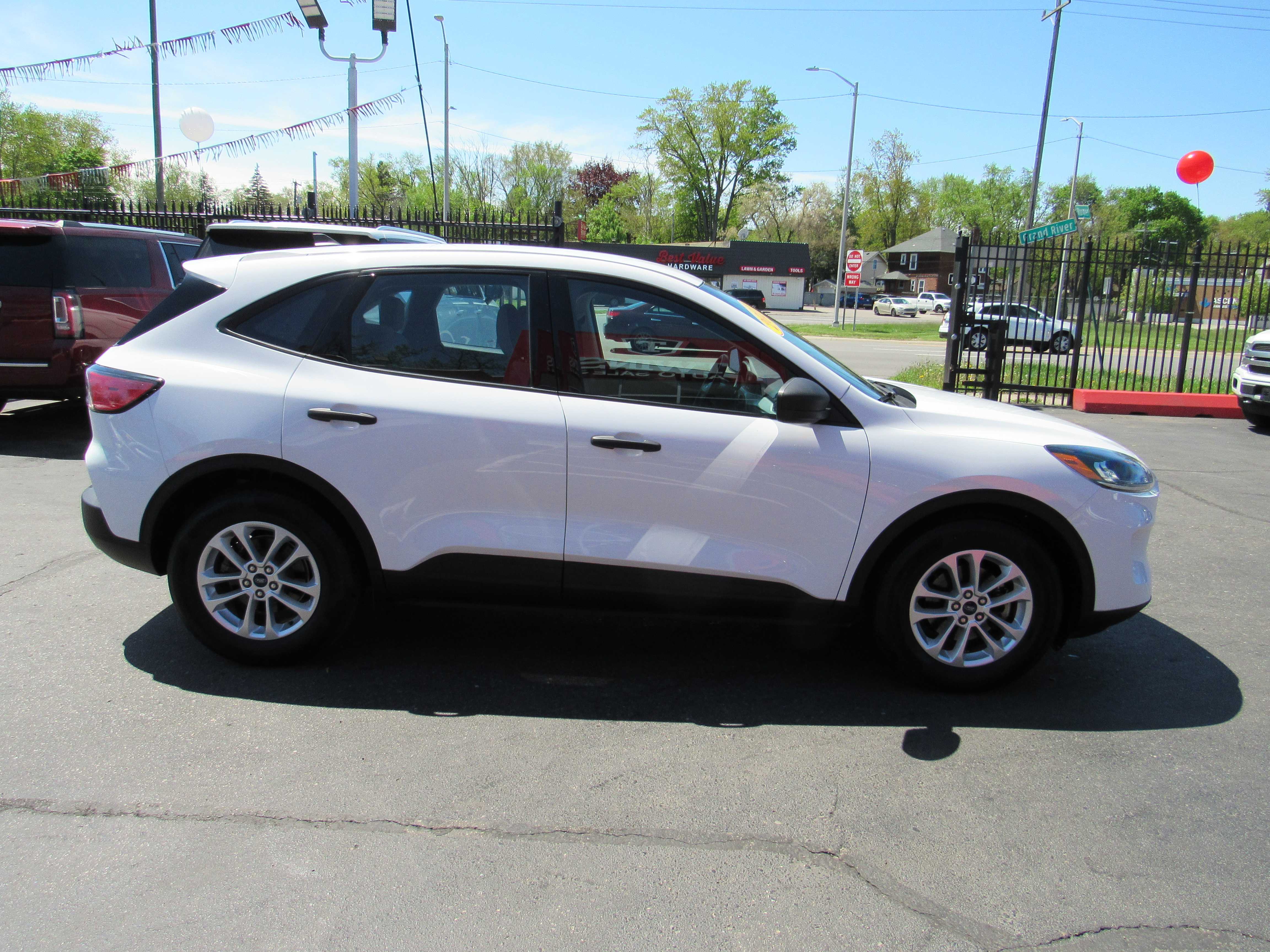WHITE, 2021 FORD ESCAPE Thumnail Image 5