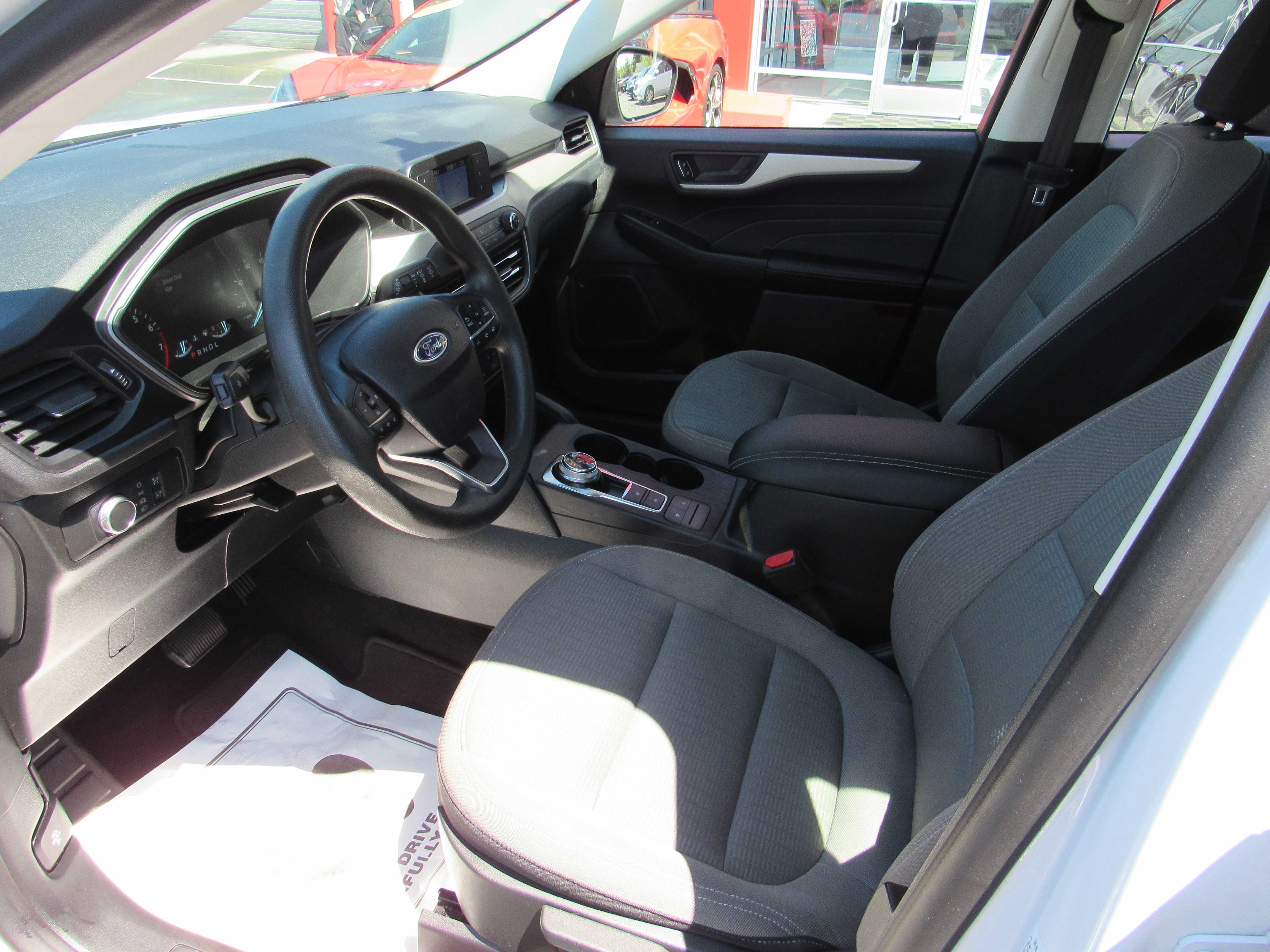 WHITE, 2021 FORD ESCAPE Thumnail Image 11