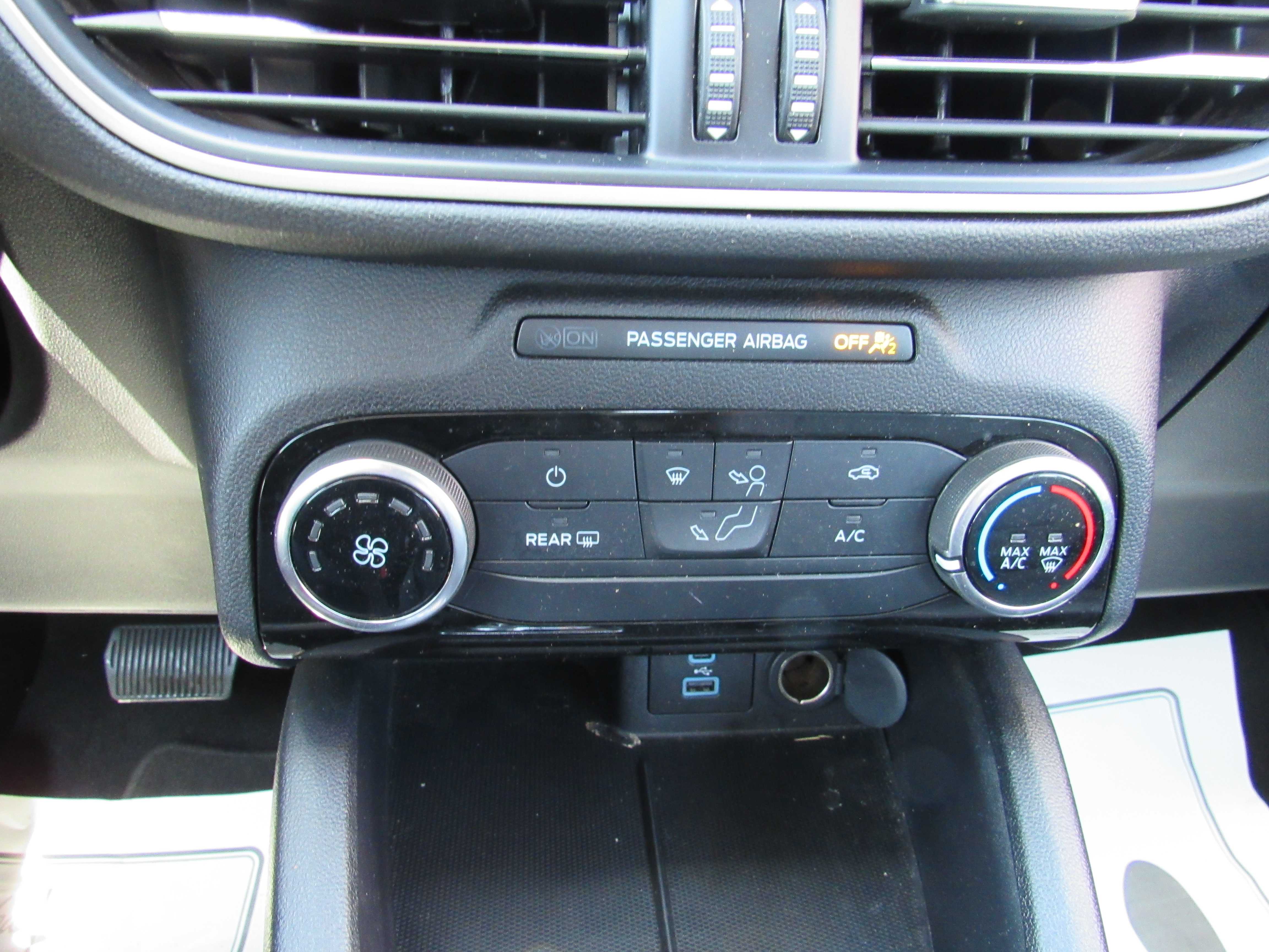 WHITE, 2021 FORD ESCAPE Thumnail Image 13