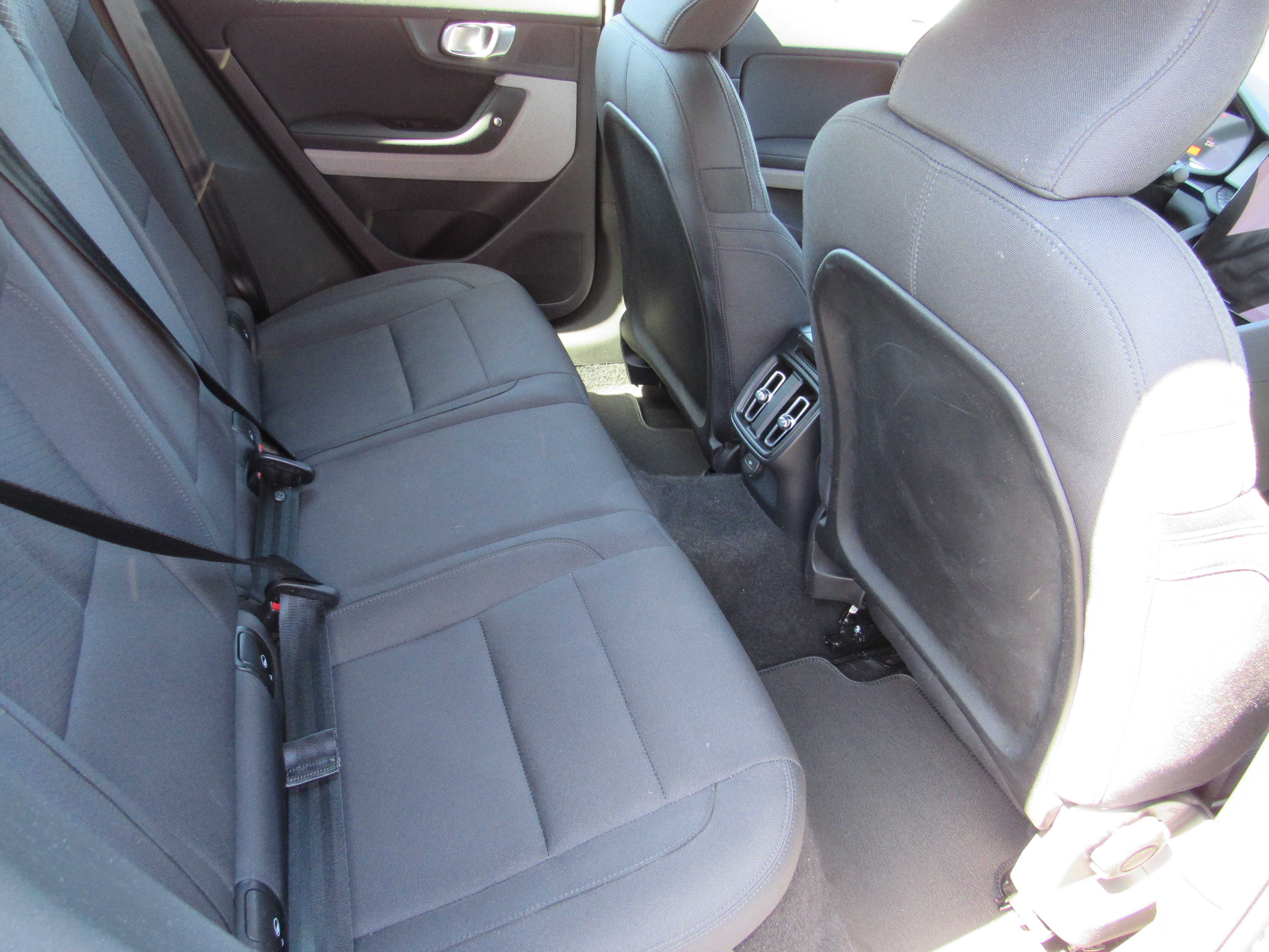 BLUE, 2022 POLESTAR 2 Thumnail Image 10