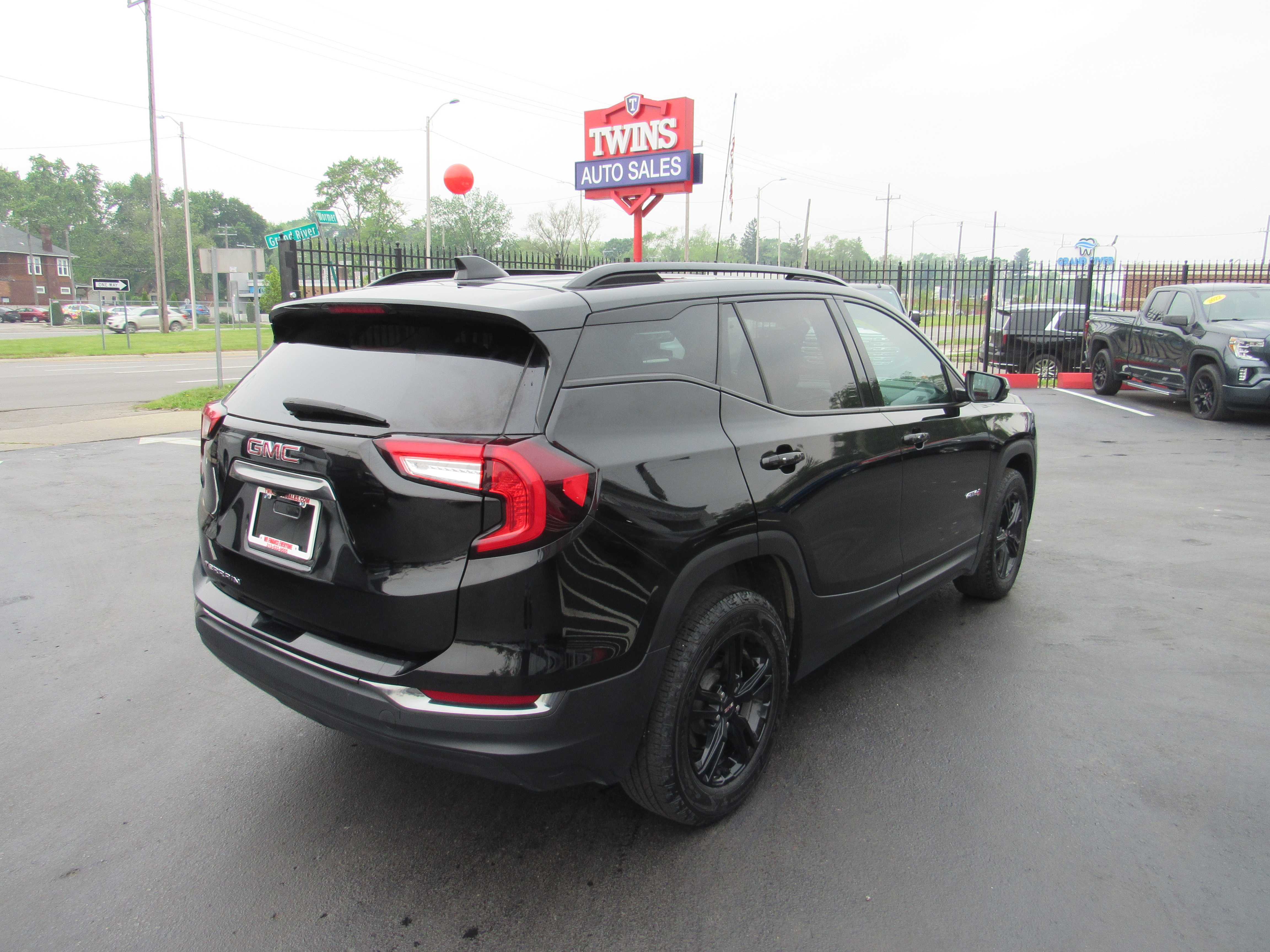 BLACK, 2023 GMC TERRAIN Thumnail Image 6