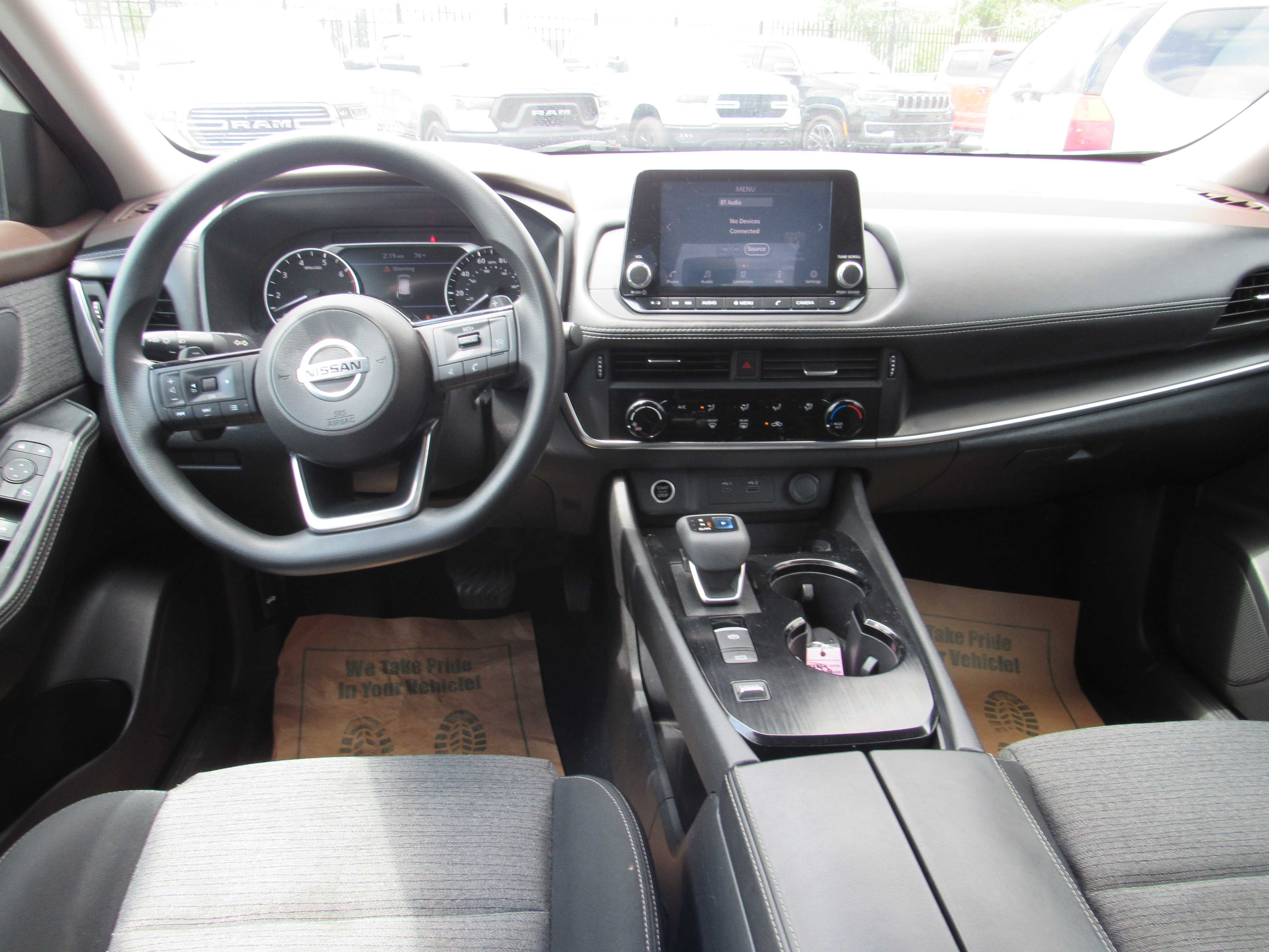 WHITE, 2021 NISSAN ROGUE Thumnail Image 11