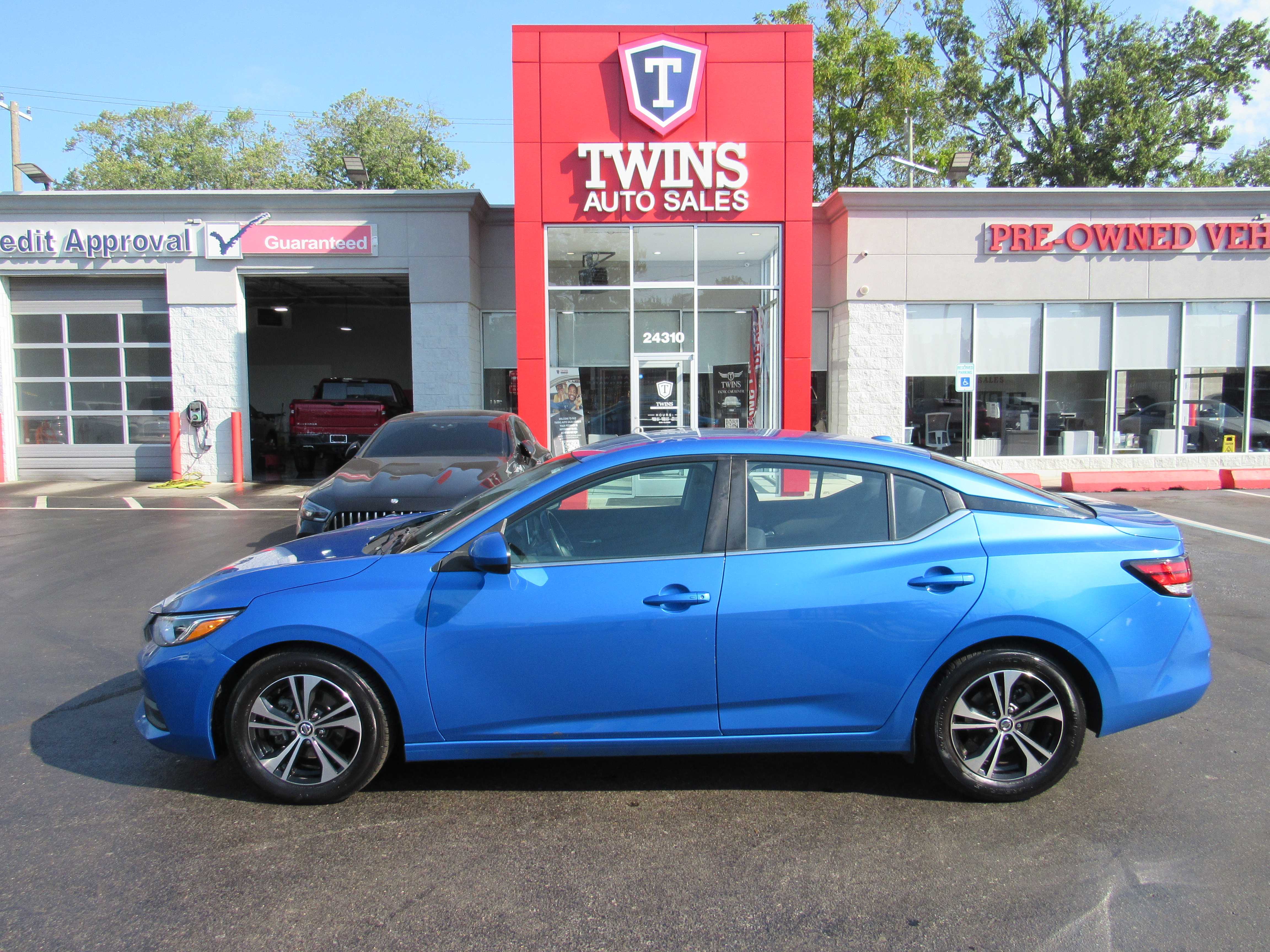 BLUE, 2021 NISSAN SENTRA Thumnail Image 1