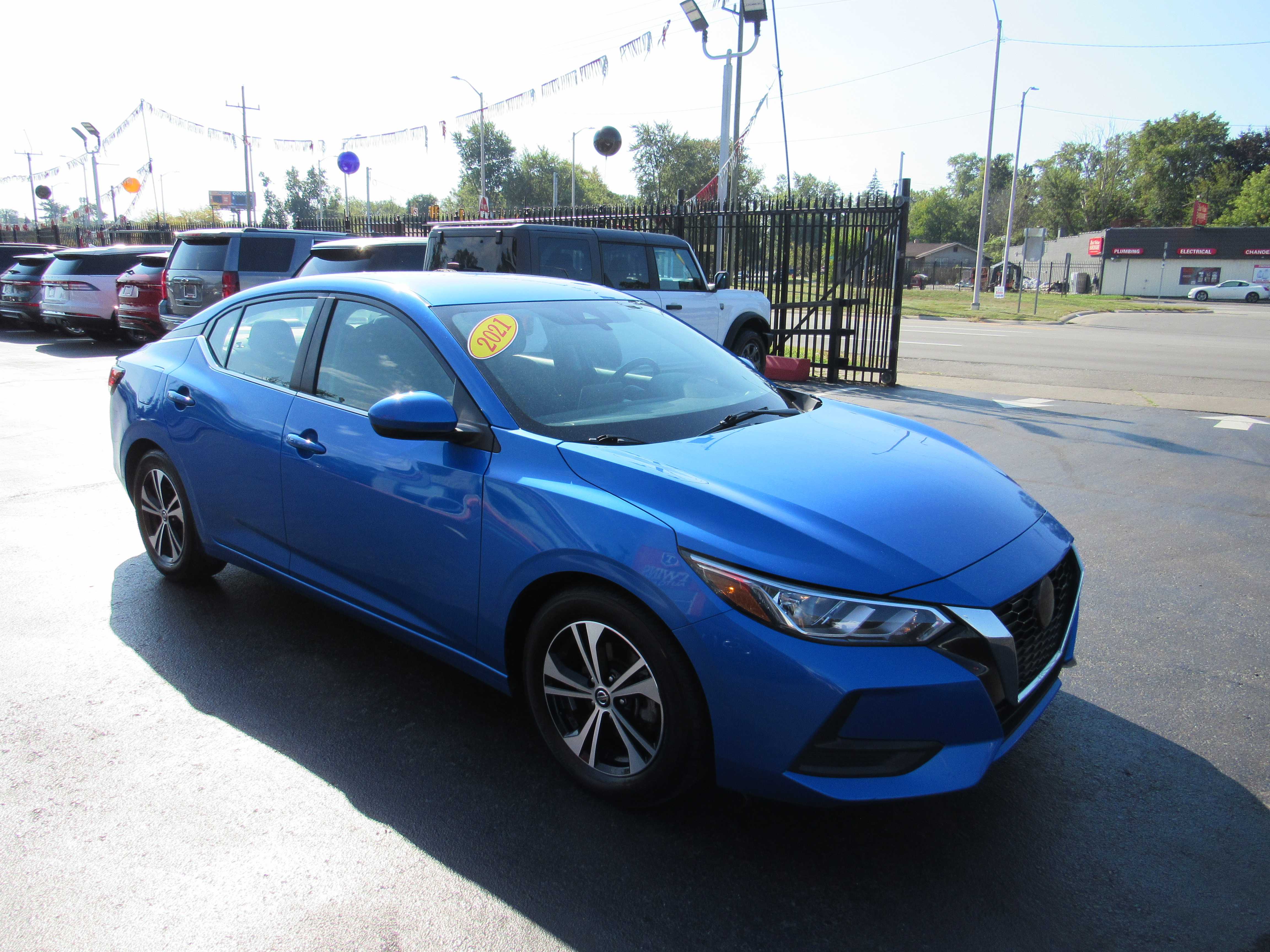 BLUE, 2021 NISSAN SENTRA Thumnail Image 4