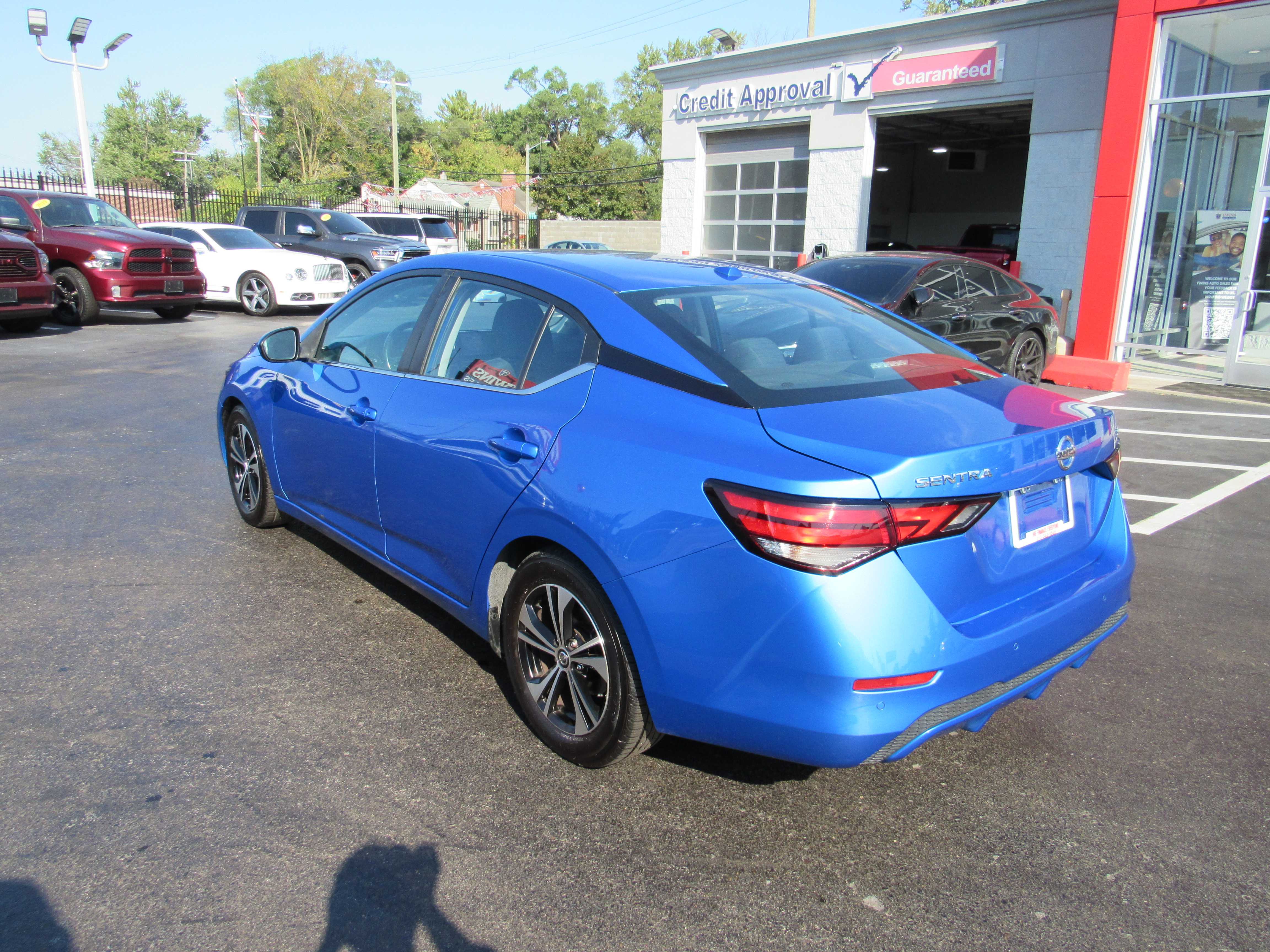 BLUE, 2021 NISSAN SENTRA Thumnail Image 8