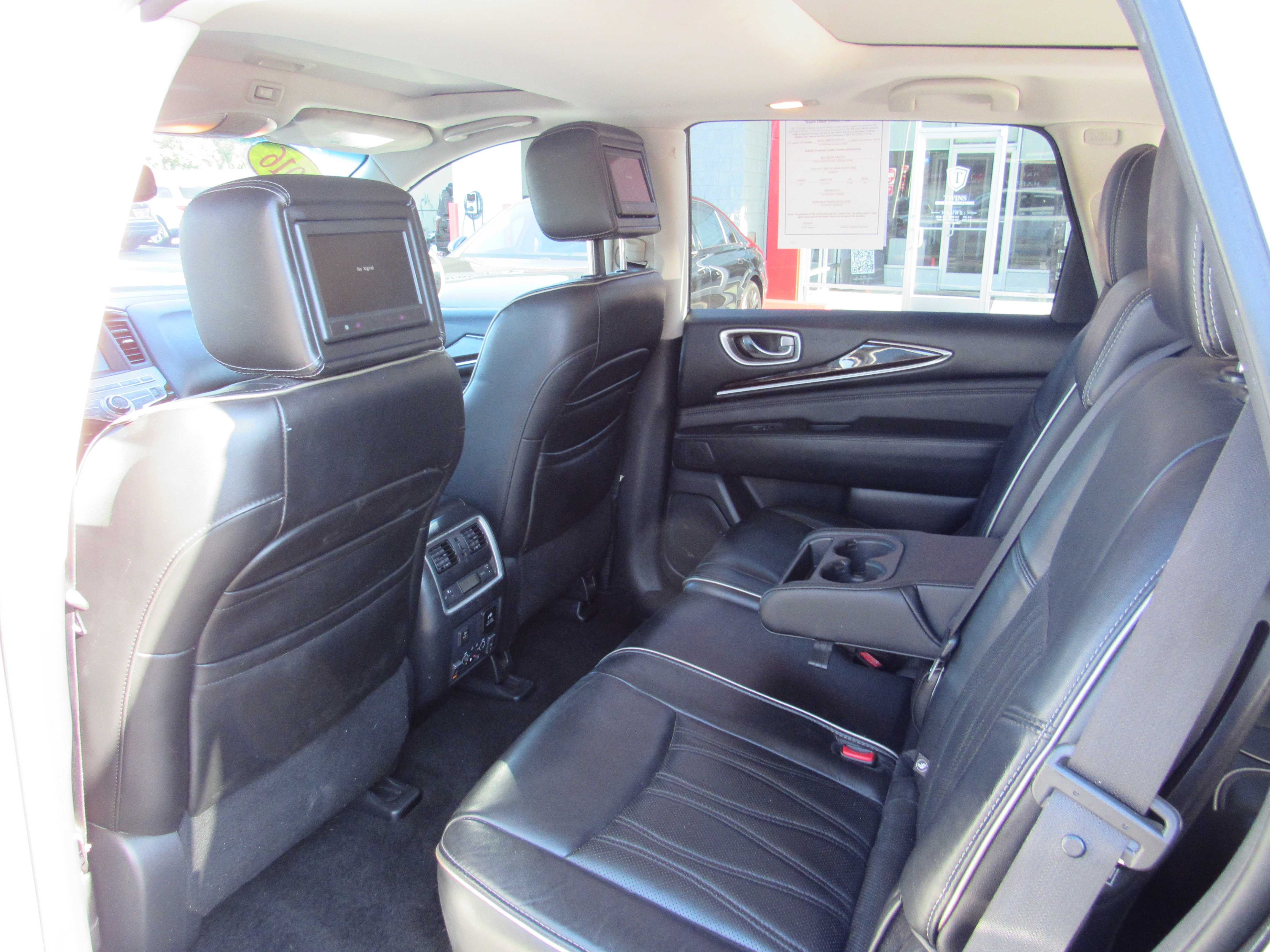 WHITE, 2016 INFINITI QX60 Thumnail Image 13