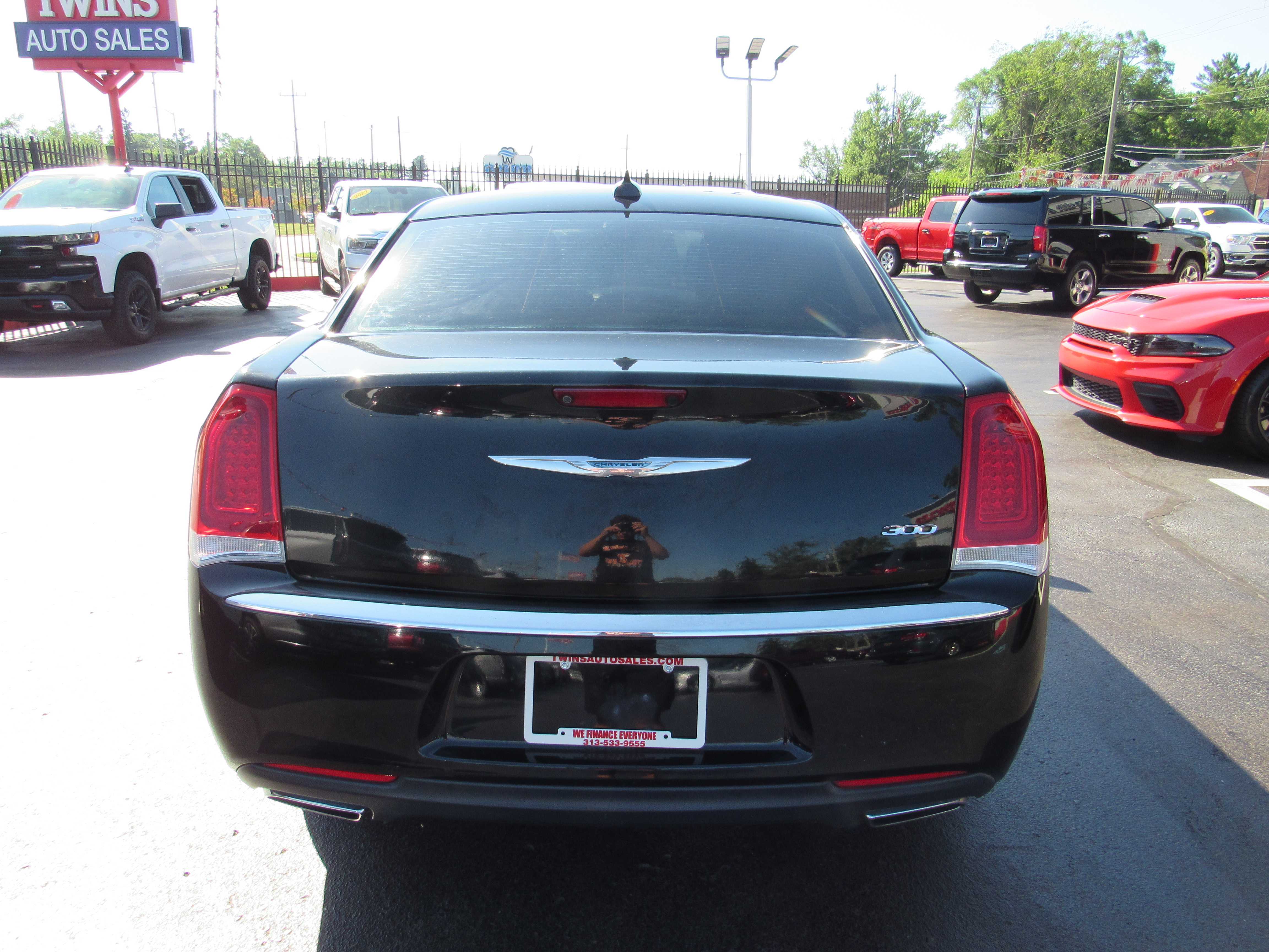 BLACK, 2016 CHRYSLER 300 Thumnail Image 7