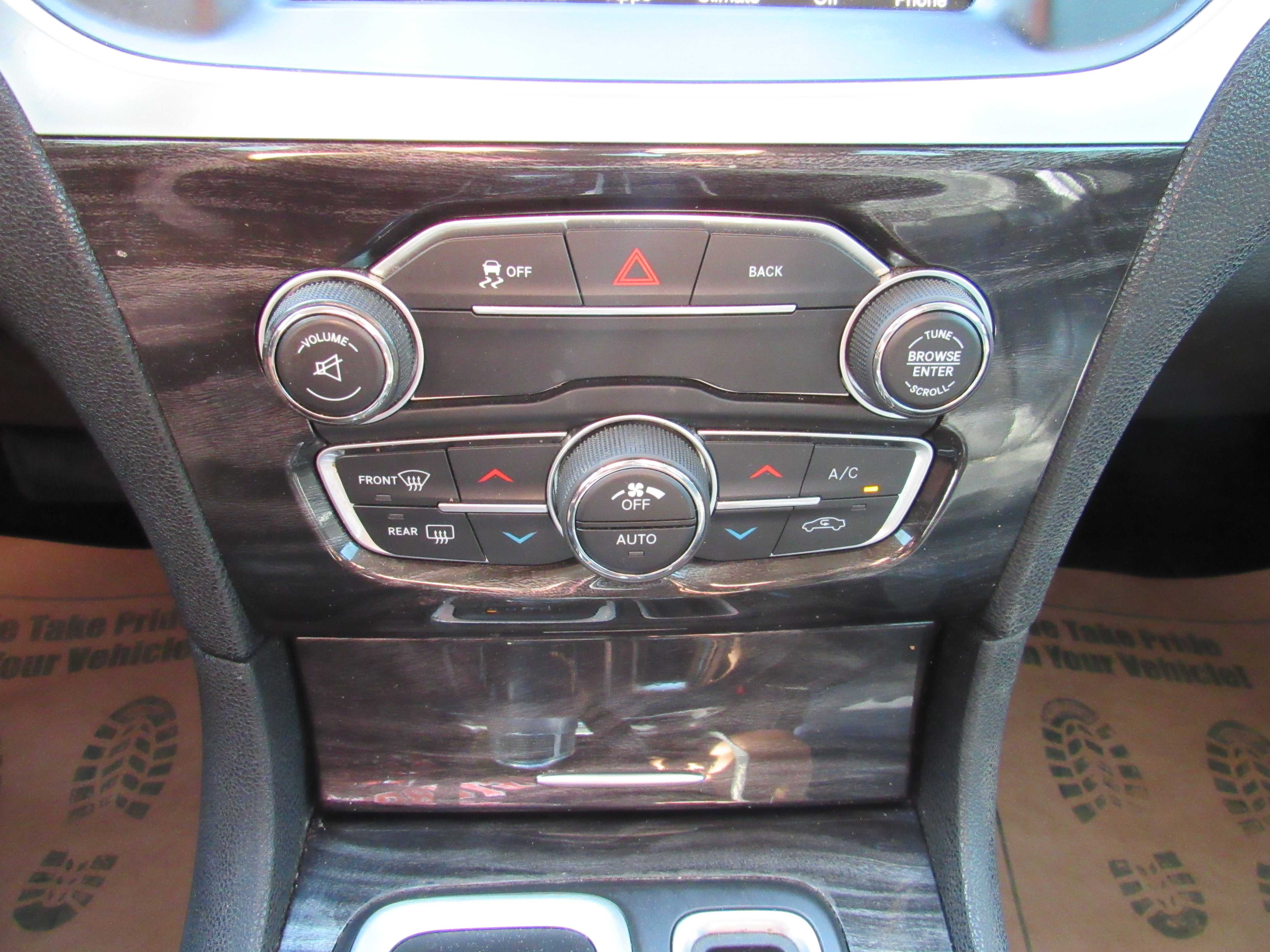 BLACK, 2016 CHRYSLER 300 Thumnail Image 17