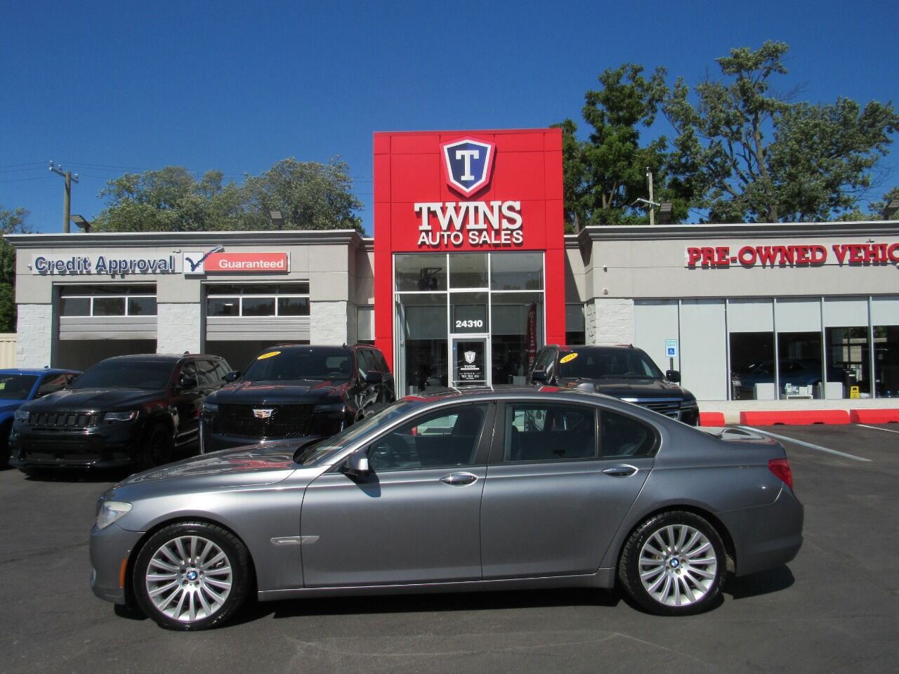 GREY, 2009 BMW 7 SERIES Image 
