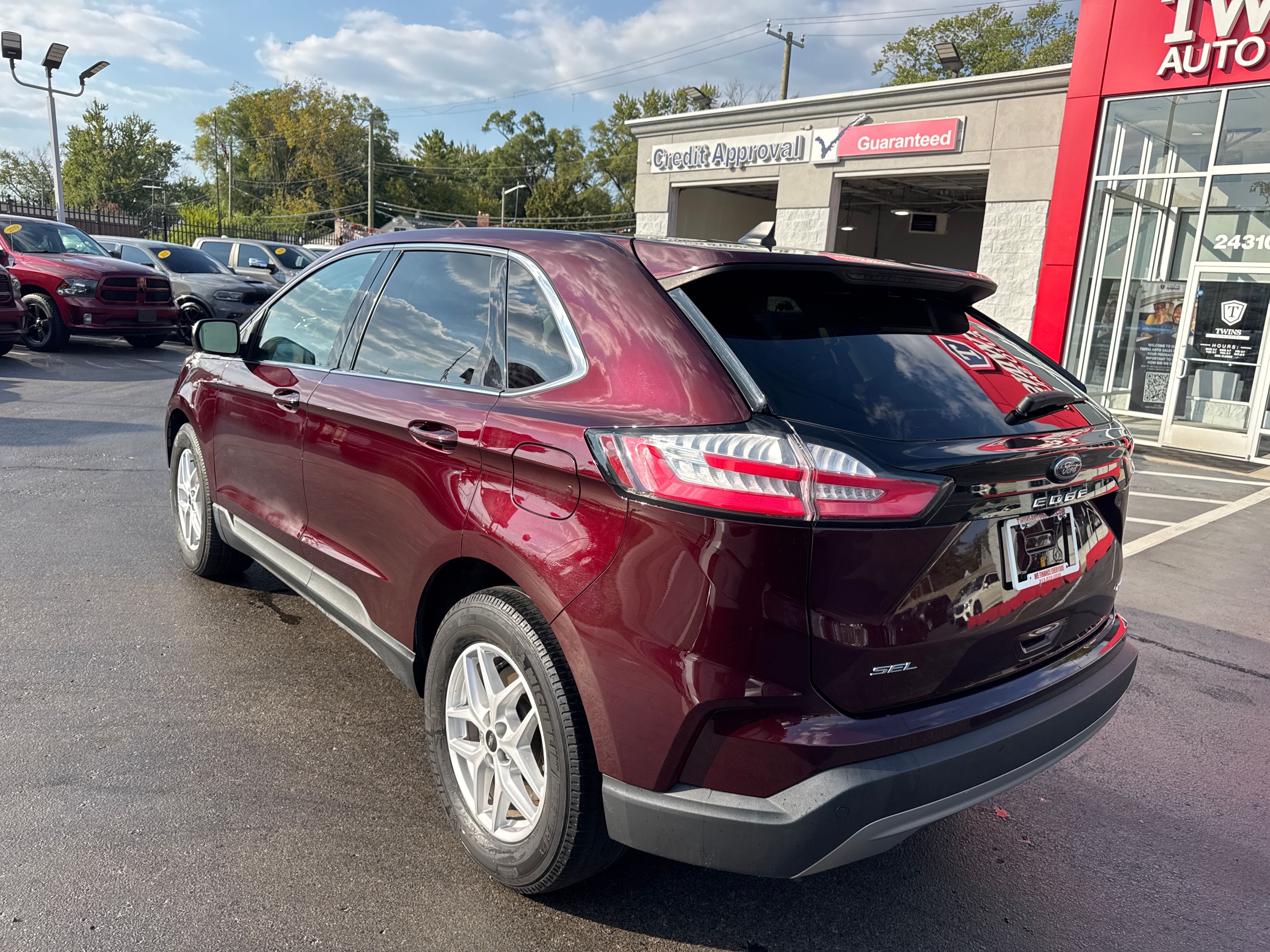 BURGUNDY, 2023 FORD EDGE Thumnail Image 8