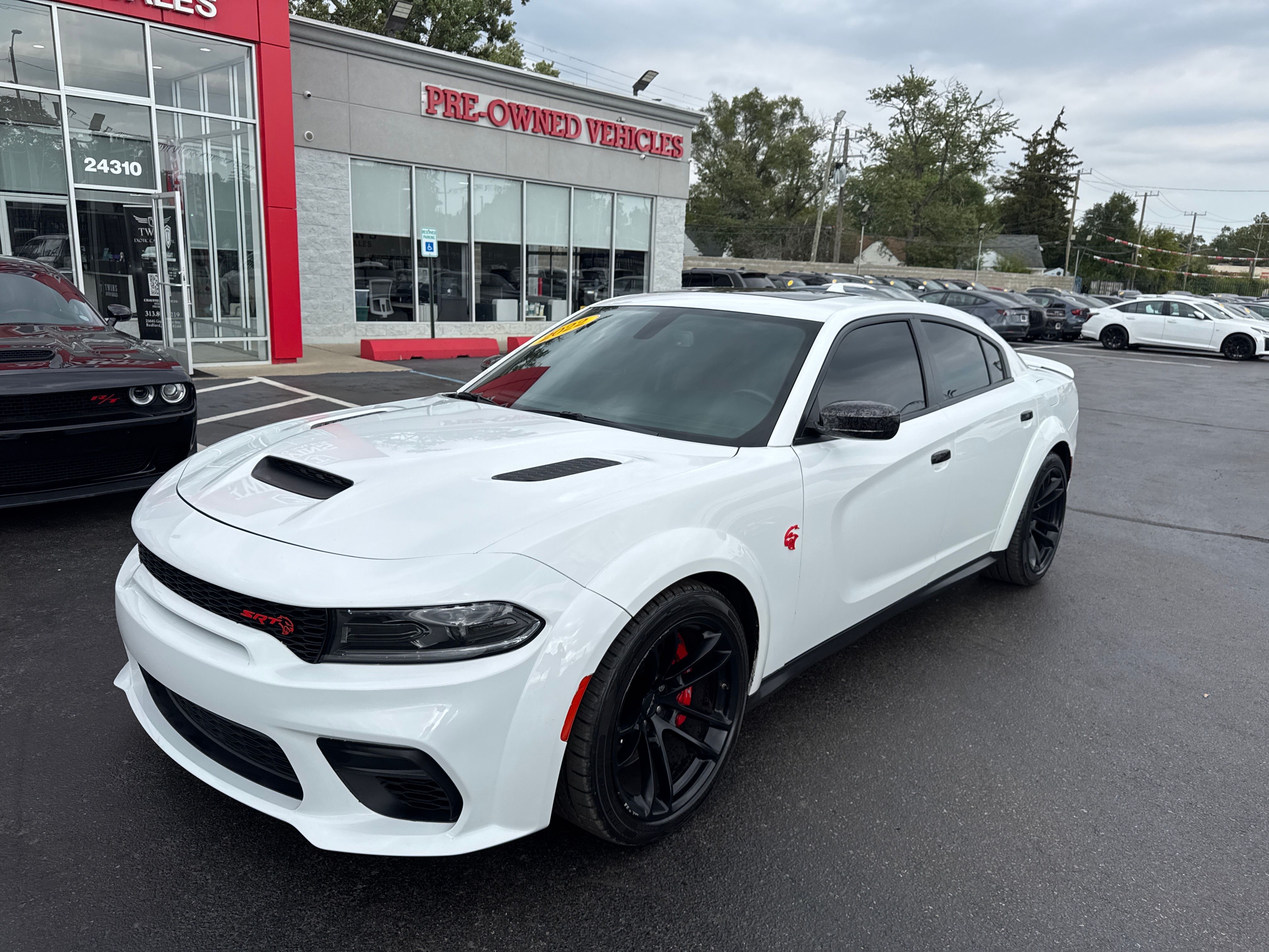 WHITE, 2022 DODGE CHARGER Thumnail Image 2