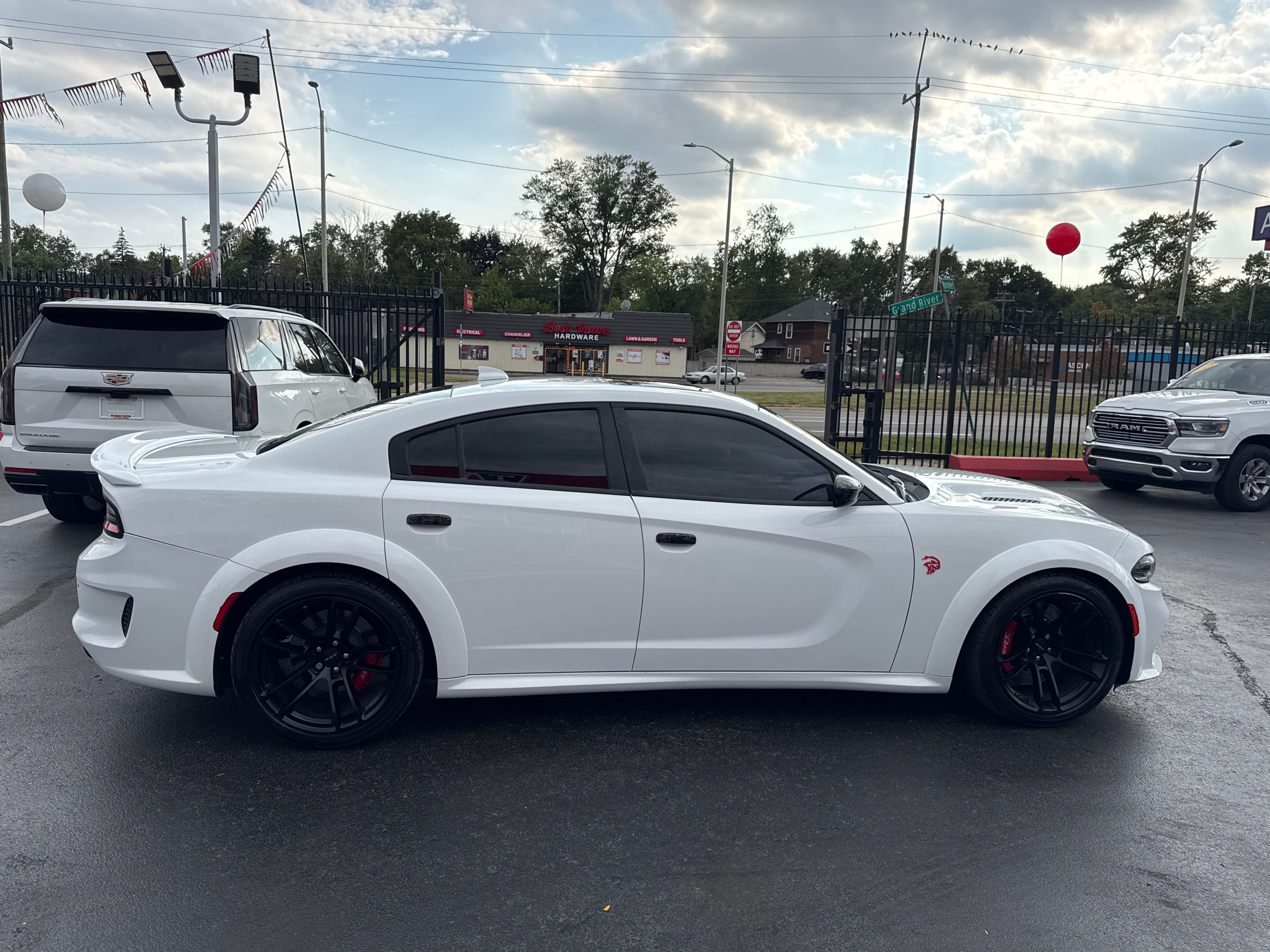 WHITE, 2022 DODGE CHARGER Thumnail Image 5