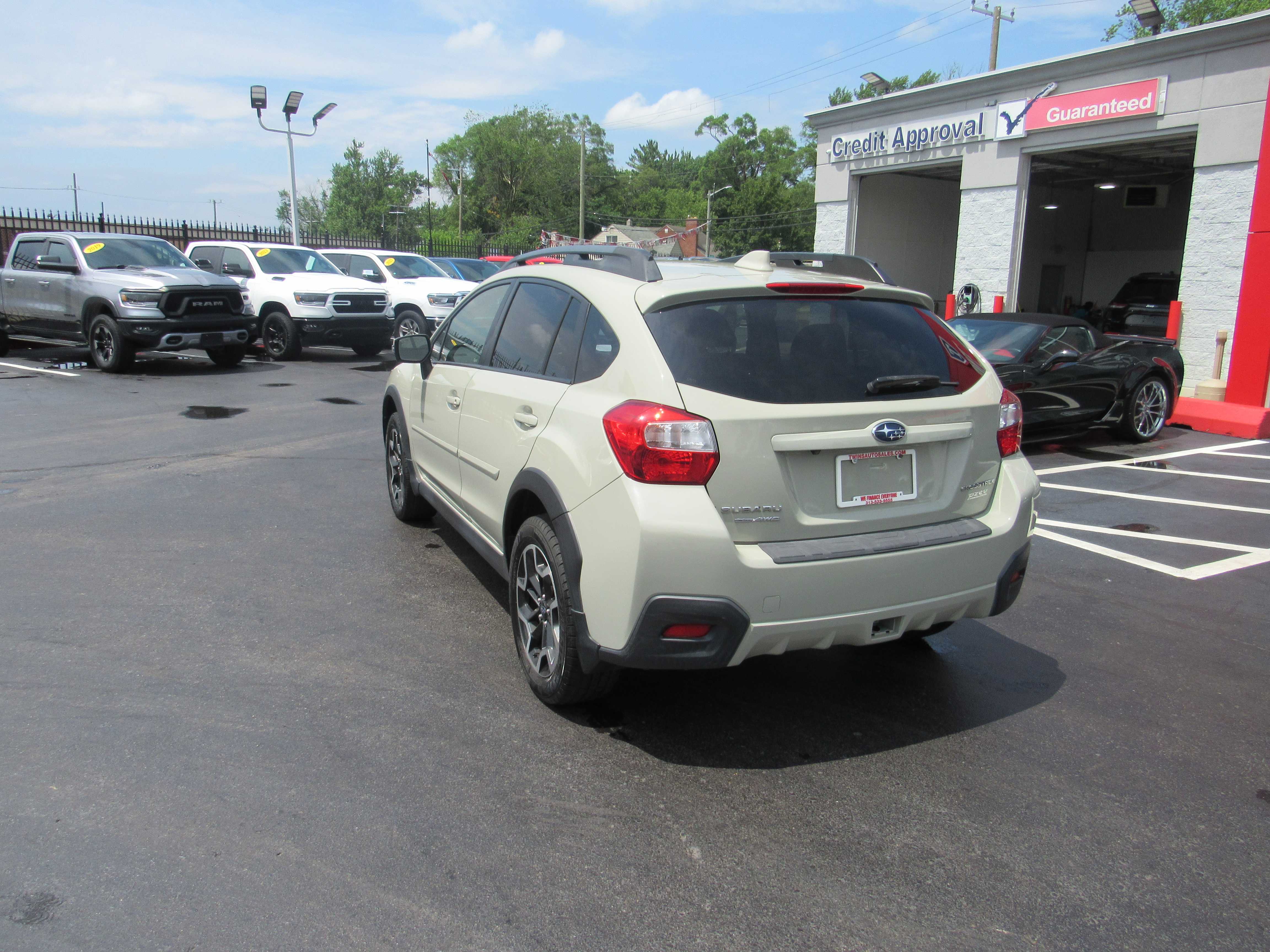 TAN, 2016 SUBARU CROSSTREK Thumnail Image 3