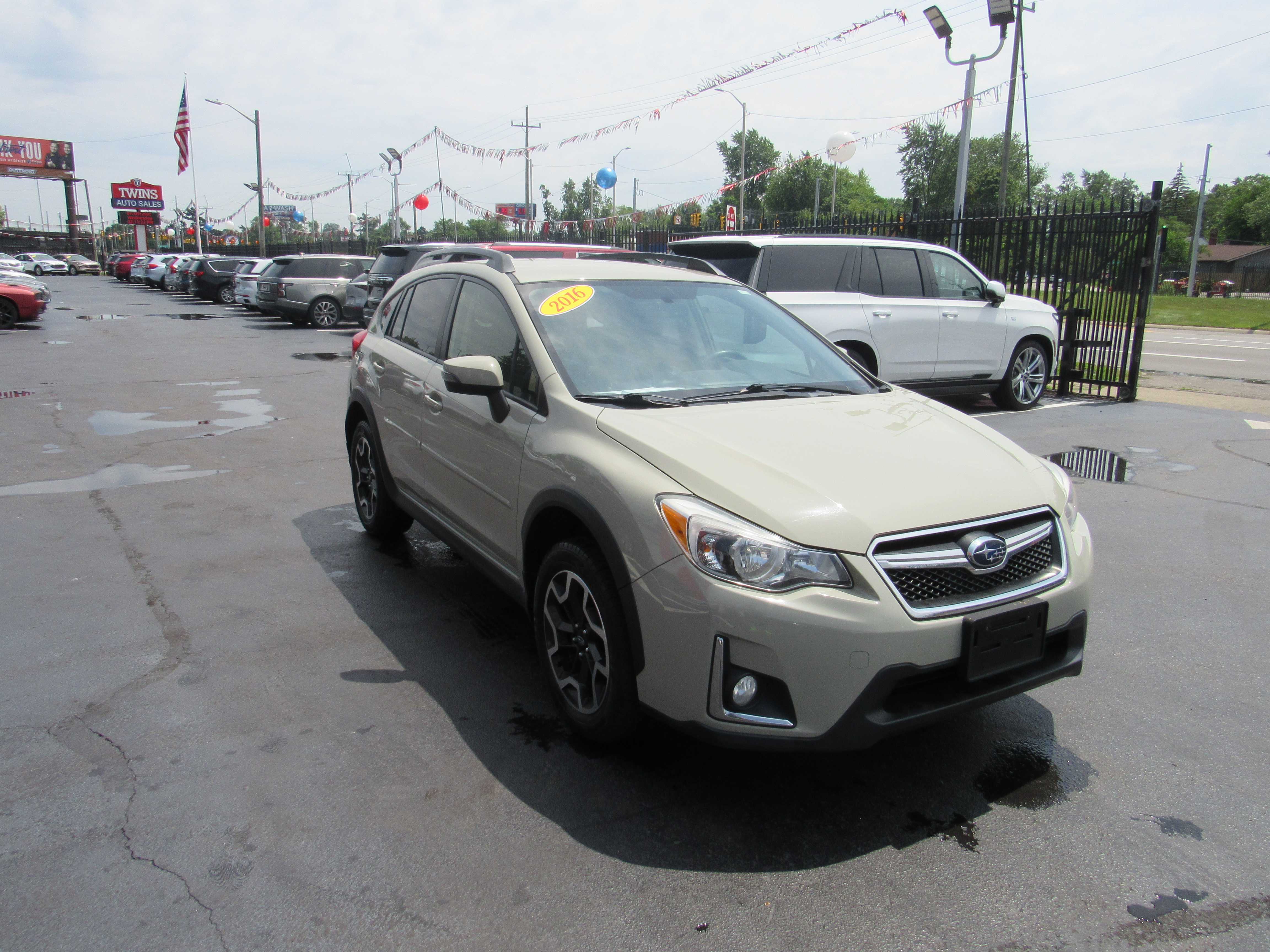 TAN, 2016 SUBARU CROSSTREK Thumnail Image 5