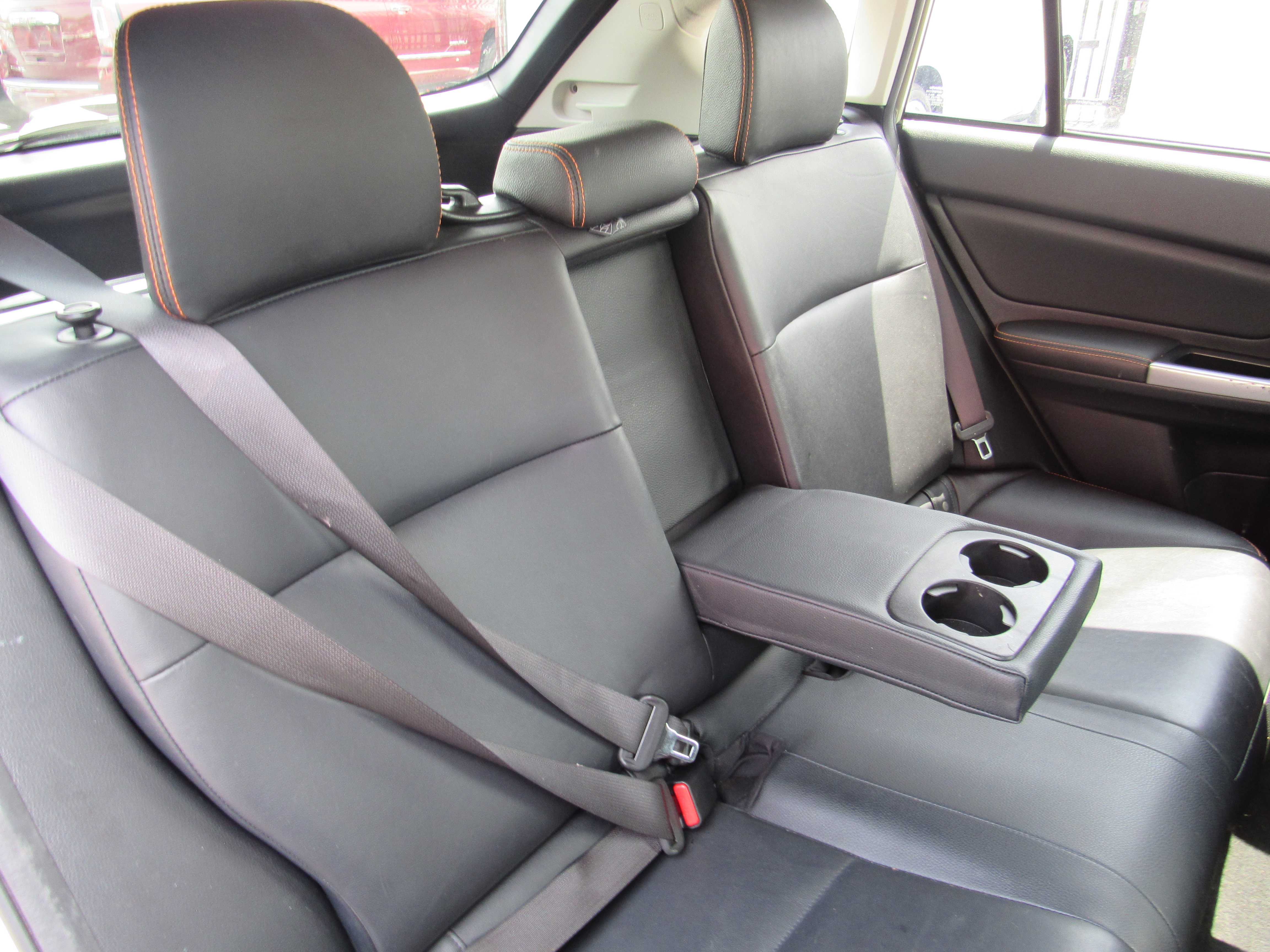 TAN, 2016 SUBARU CROSSTREK Thumnail Image 12
