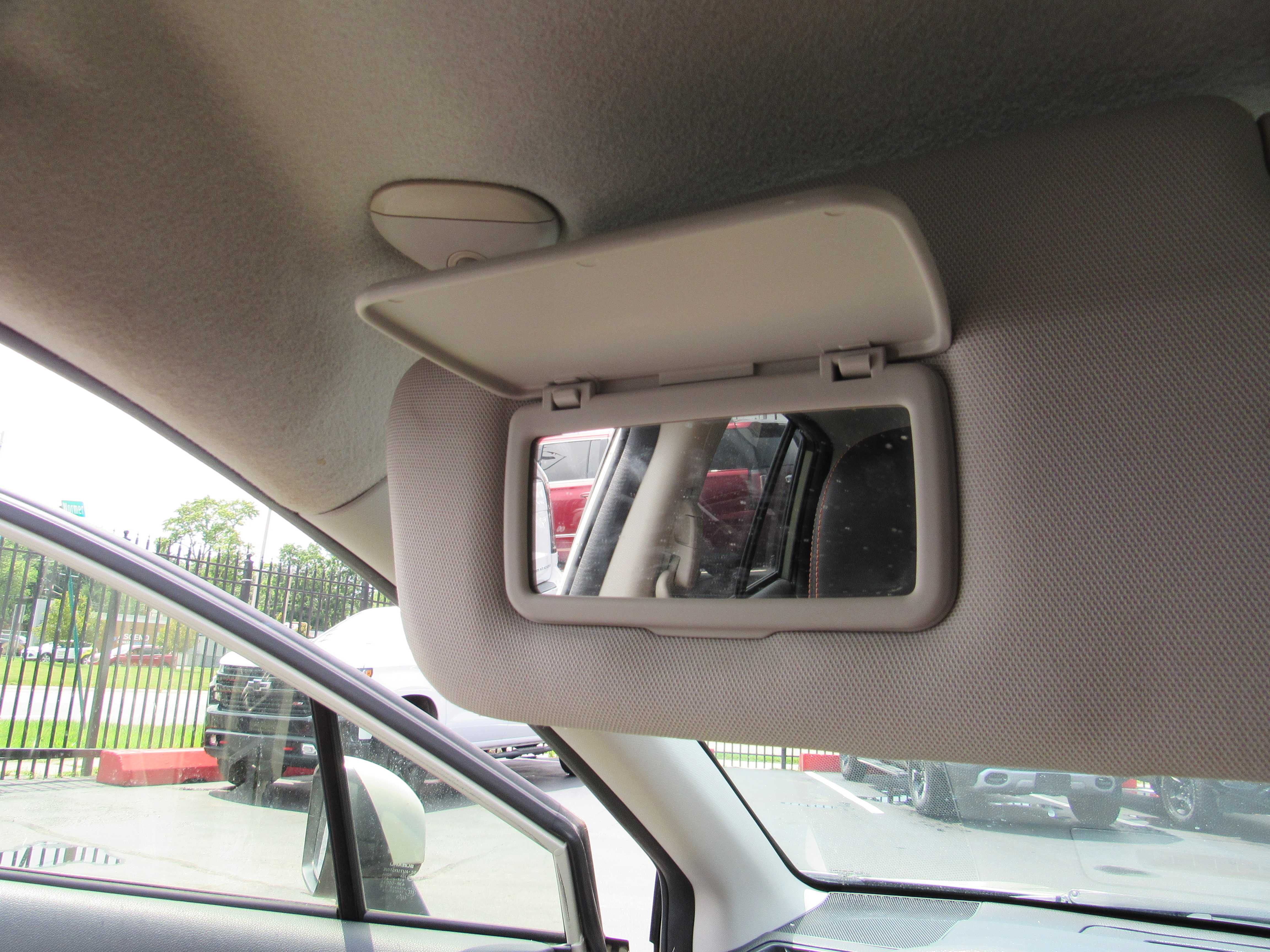 TAN, 2016 SUBARU CROSSTREK Thumnail Image 18